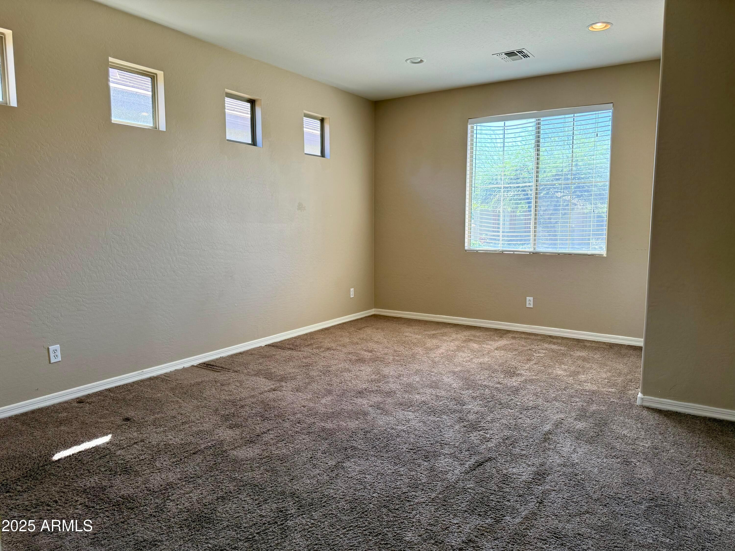 3518 W Plymouth Drive