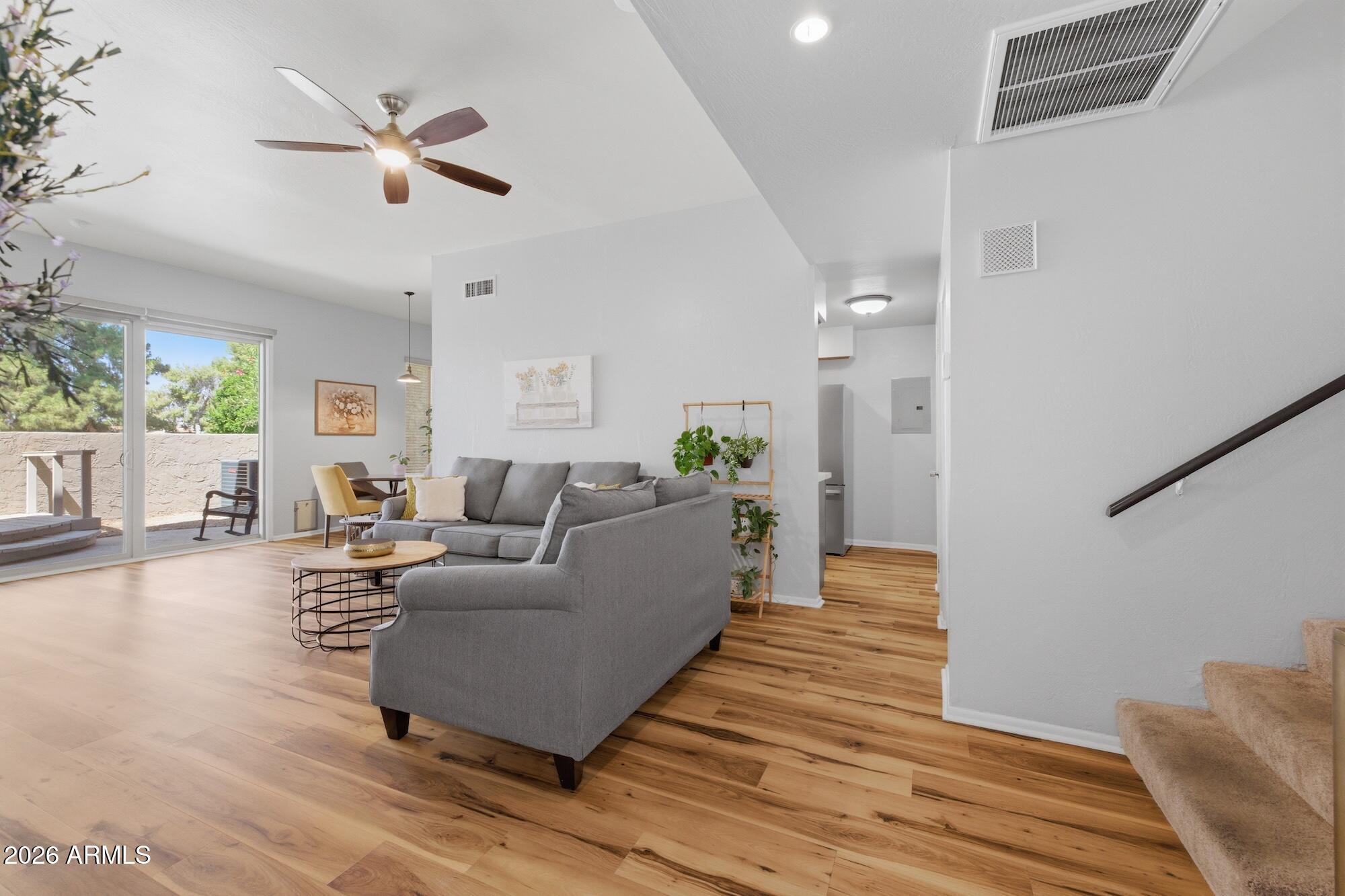 1201 E NORTHSHORE Drive 125
