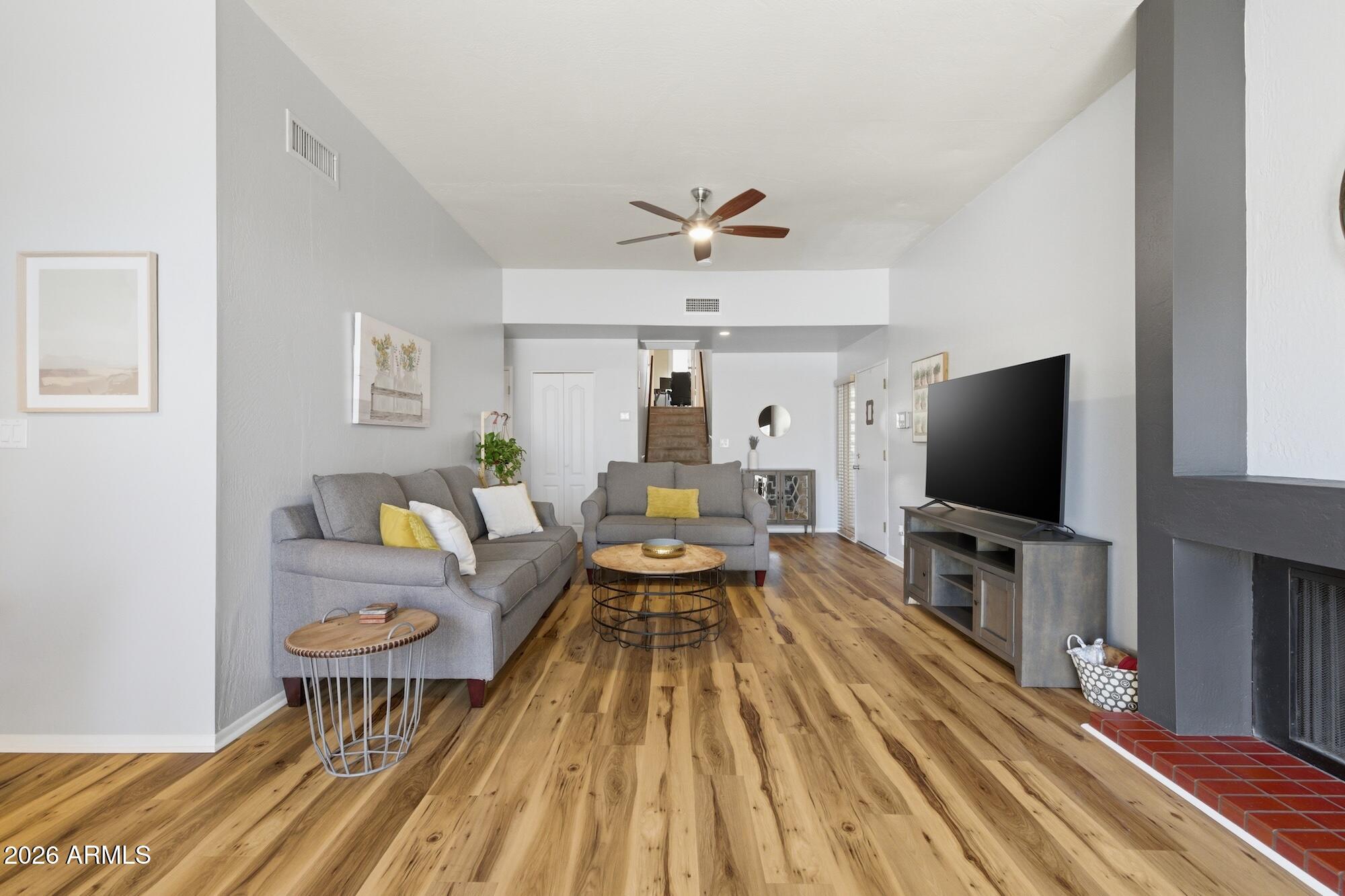 1201 E NORTHSHORE Drive 125
