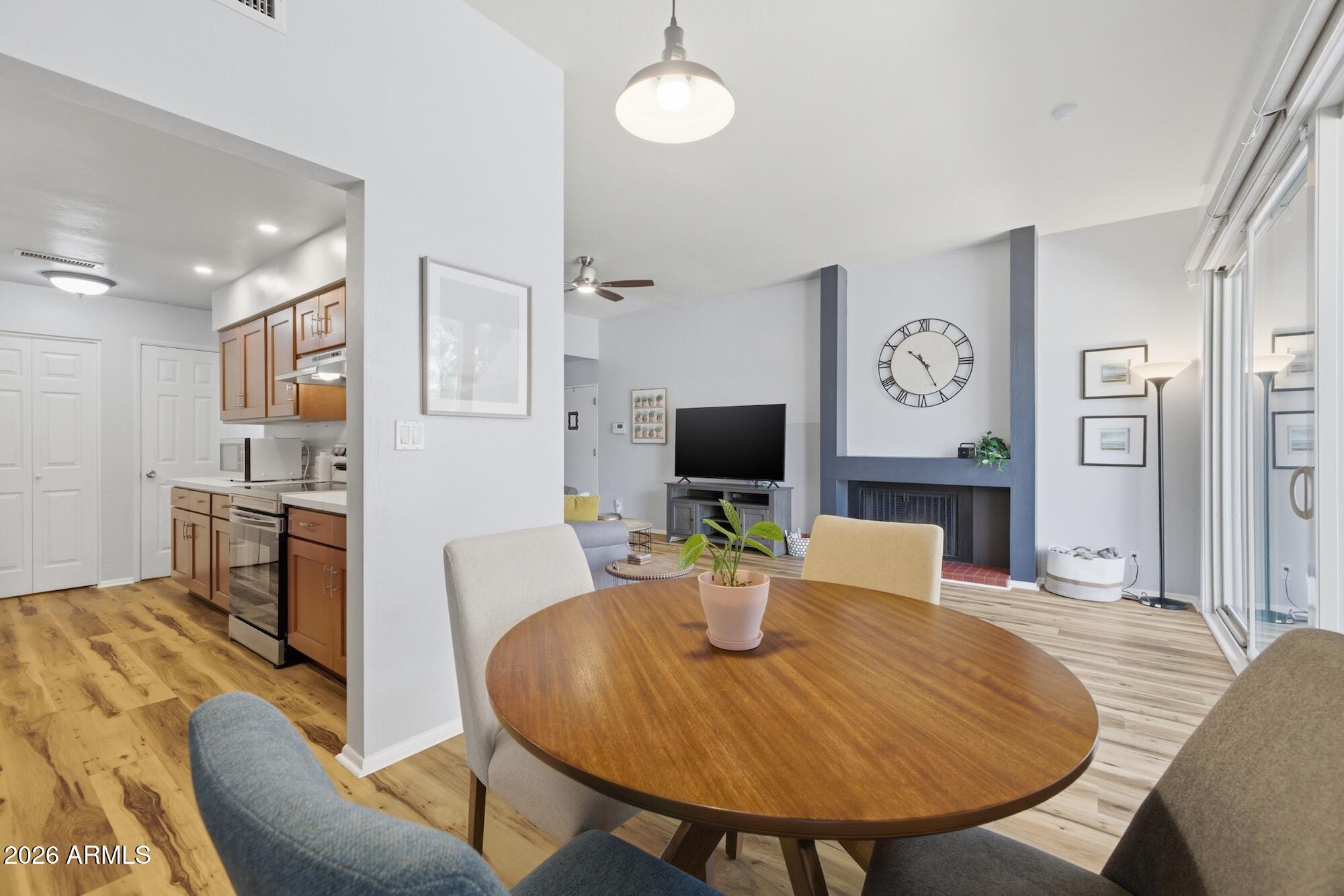 1201 E NORTHSHORE Drive 125