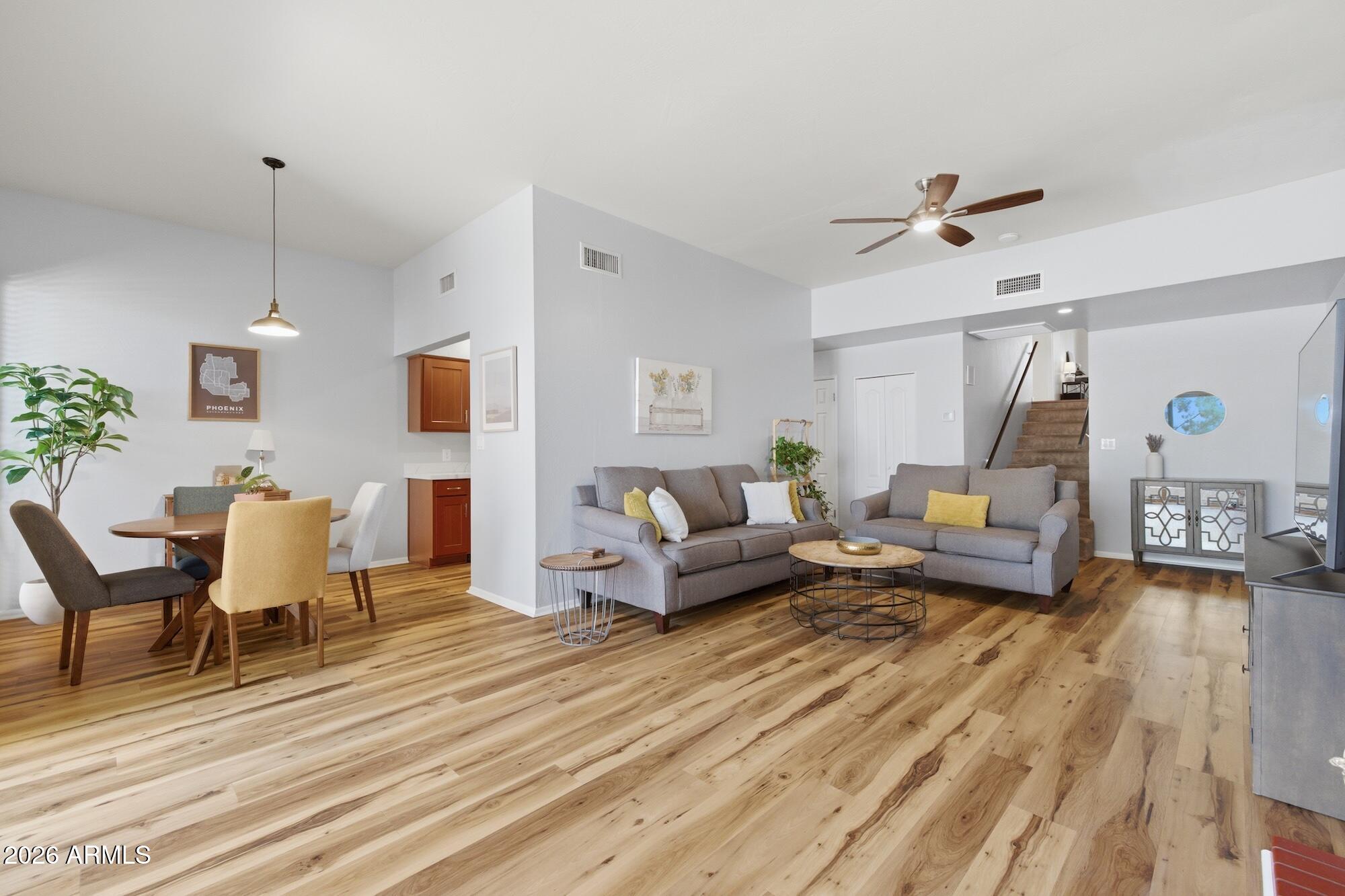 1201 E NORTHSHORE Drive 125
