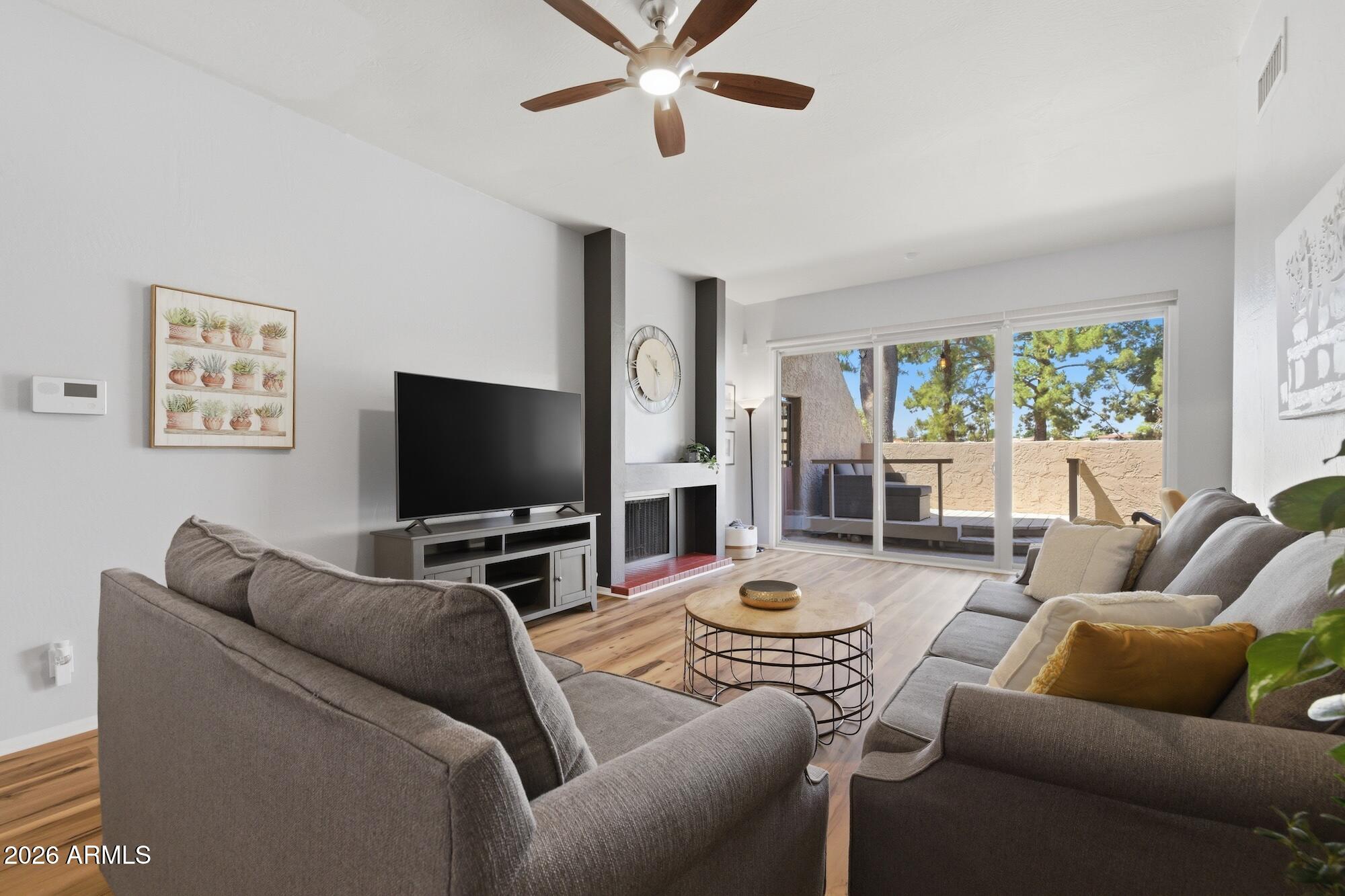 1201 E NORTHSHORE Drive 125