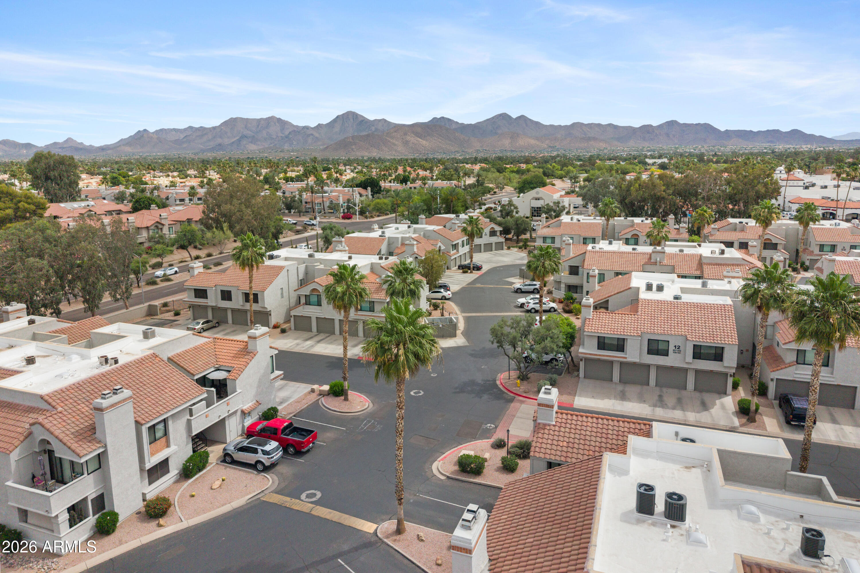 10115 E MOUNTAIN VIEW Road 2048