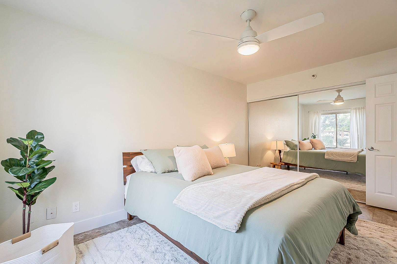 3600 N Hayden Road Apt 2601
