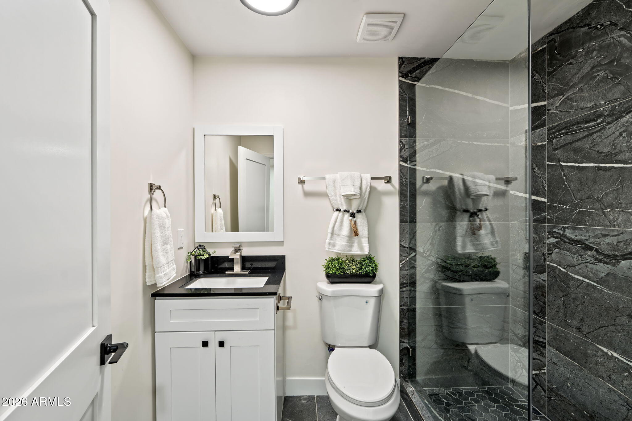 2611 N 23RD Avenue