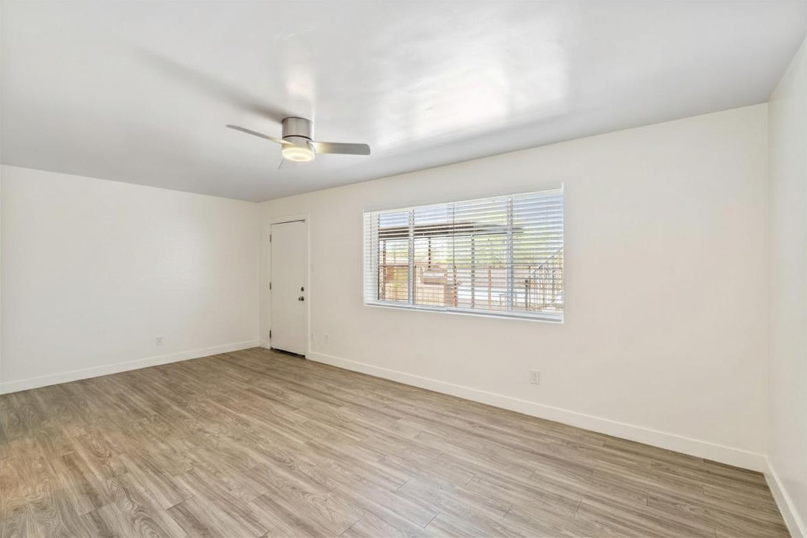 1707 N 18th B6