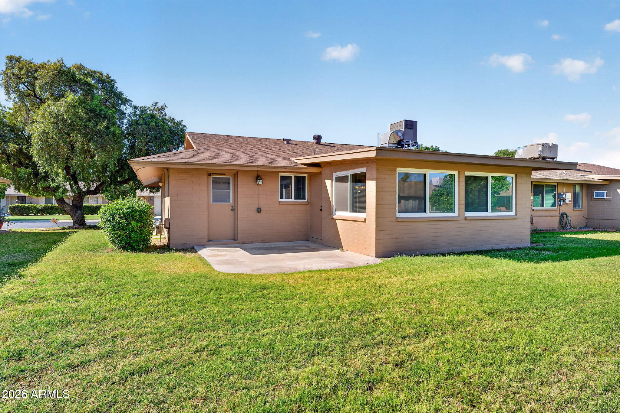 10413 W ROUNDELAY Circle