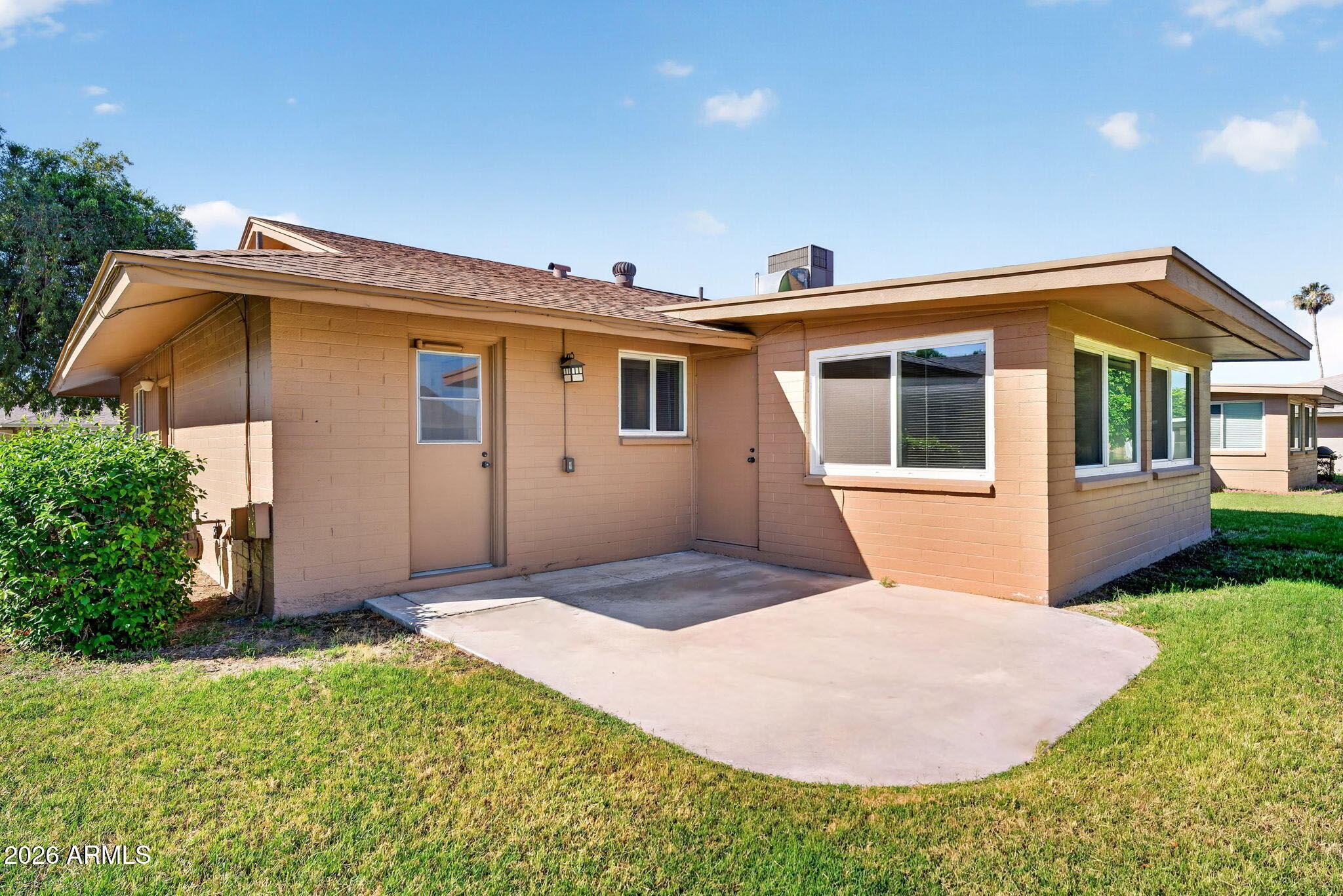 10413 W ROUNDELAY Circle