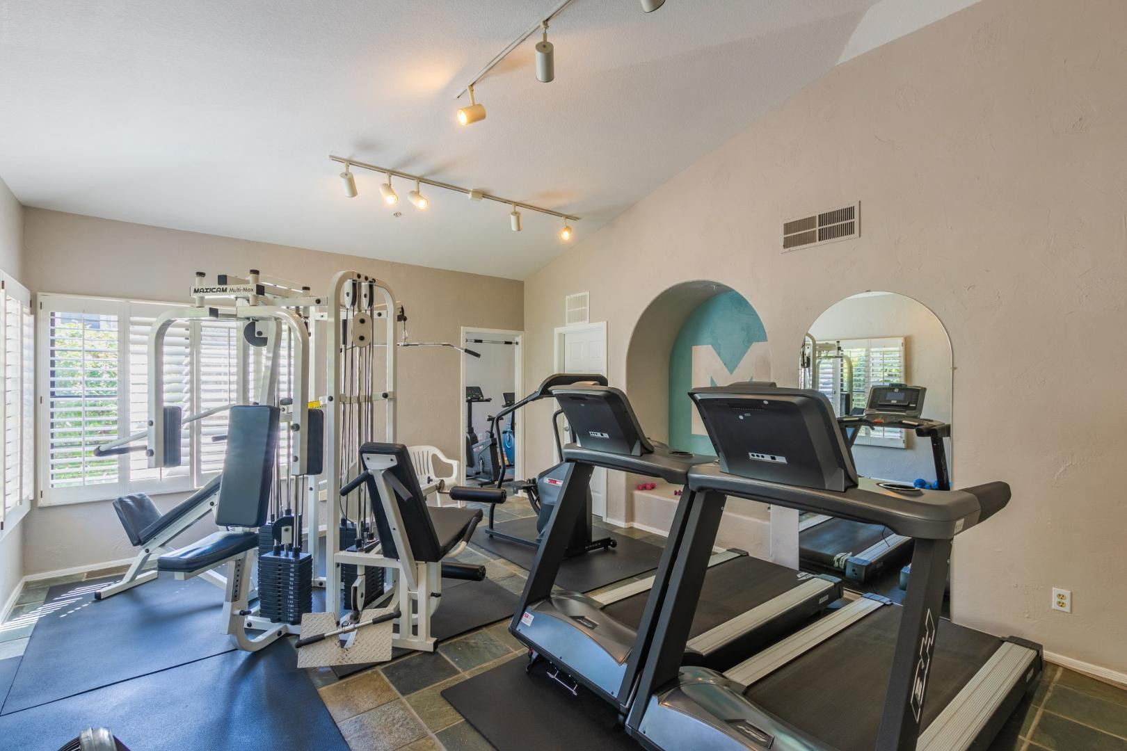 6885 E Cochise Apt 229