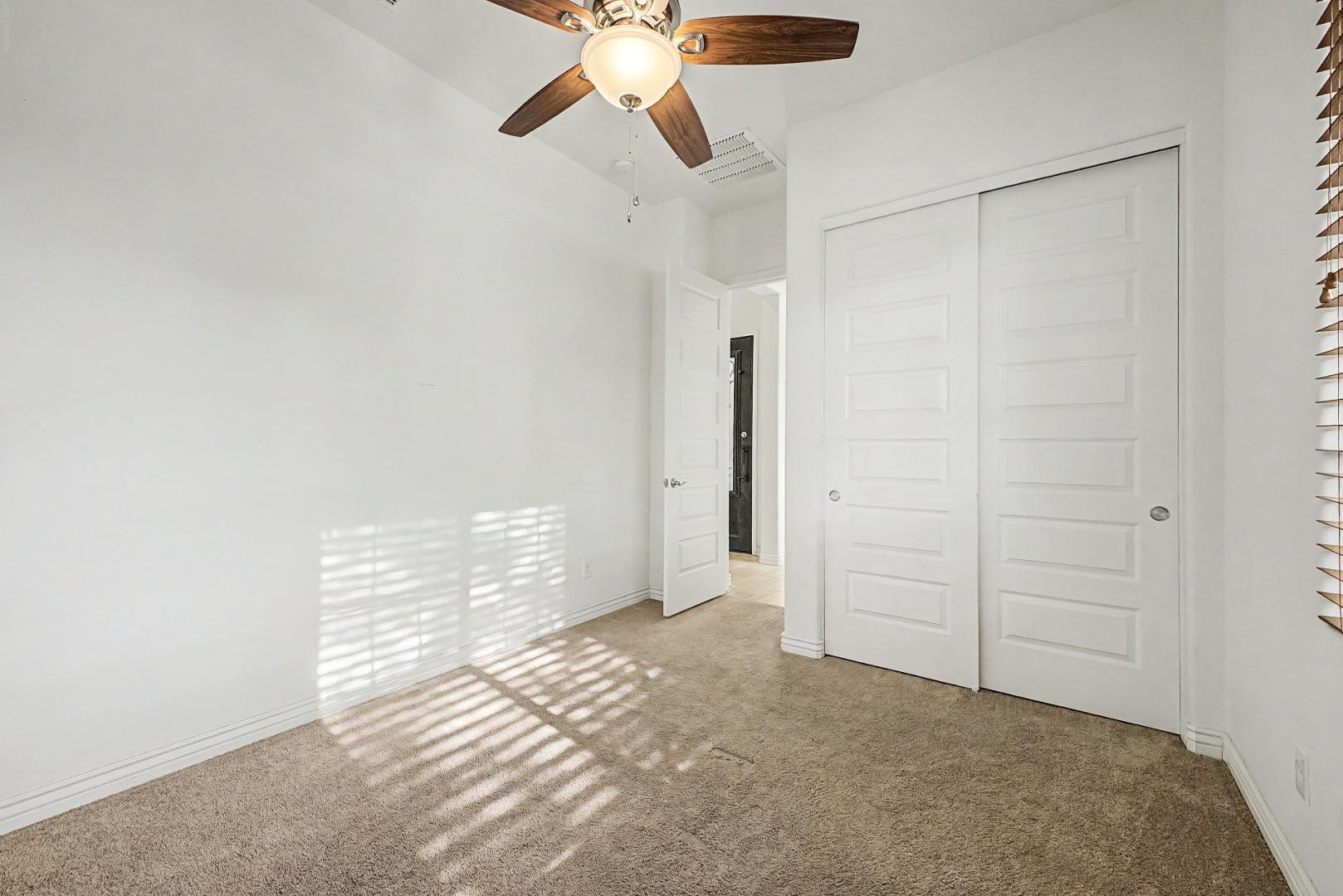 234 W BEVERLY Lane