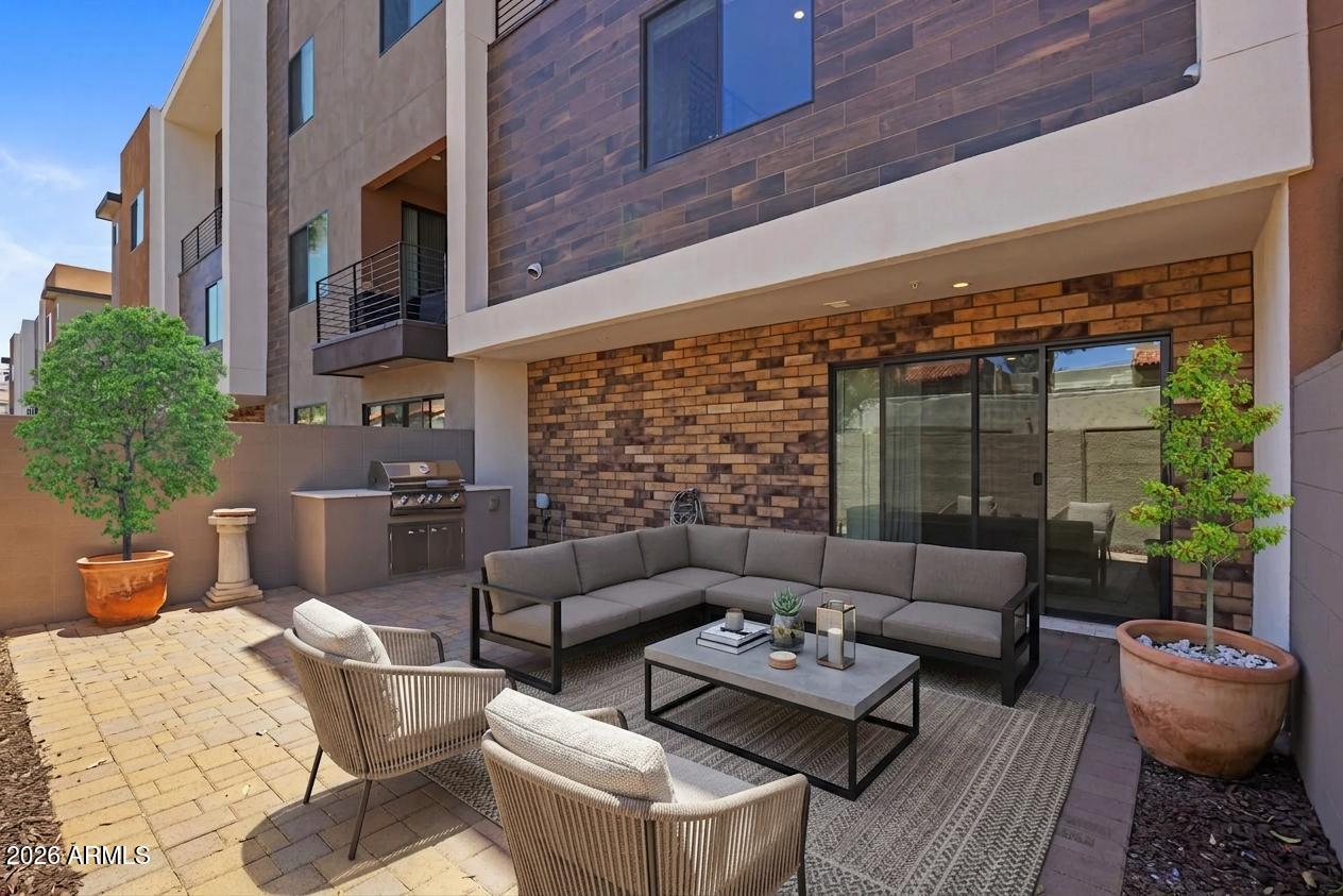 3233 N 70TH Street 1023