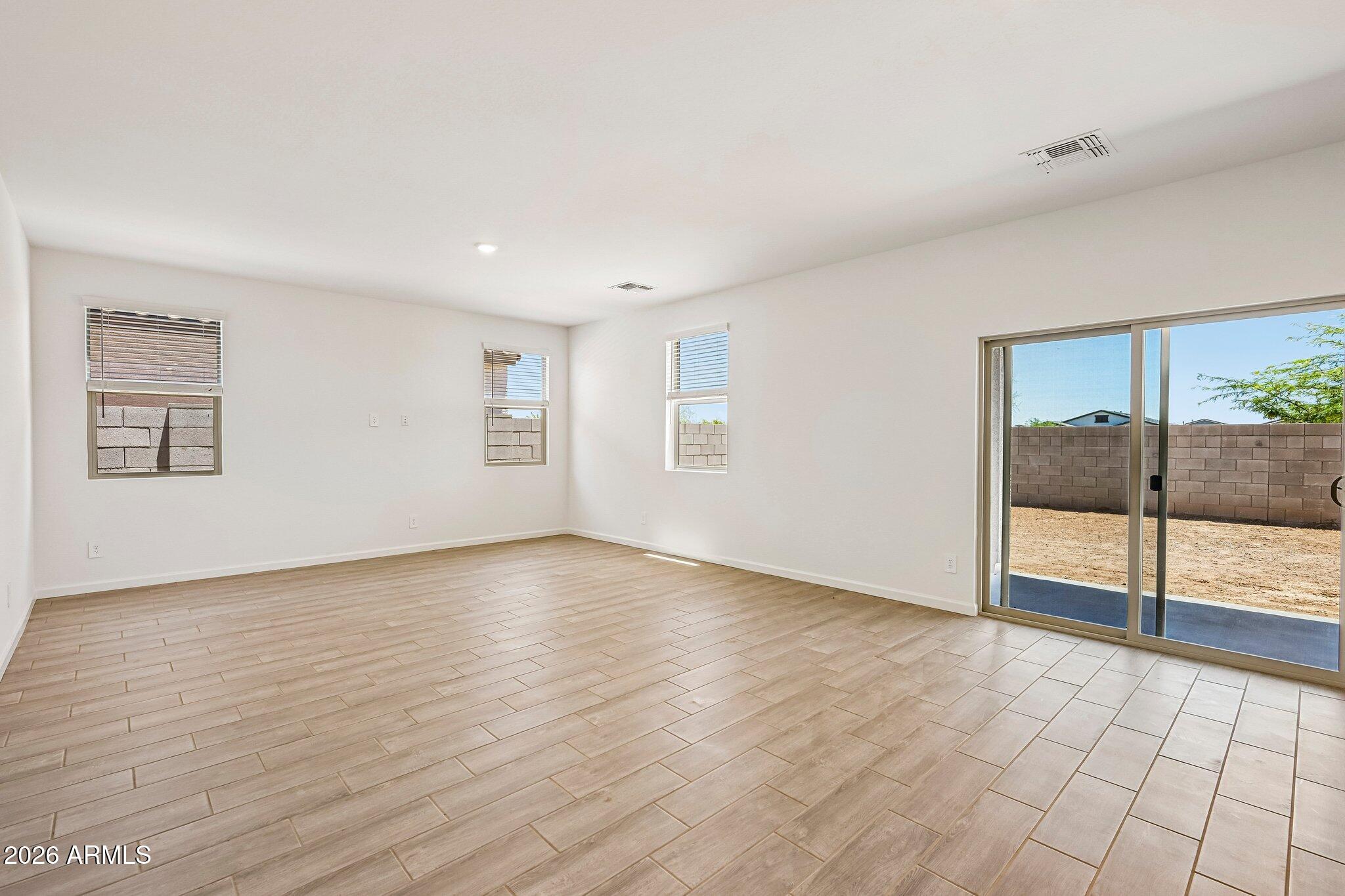 47399 W KENNER Drive