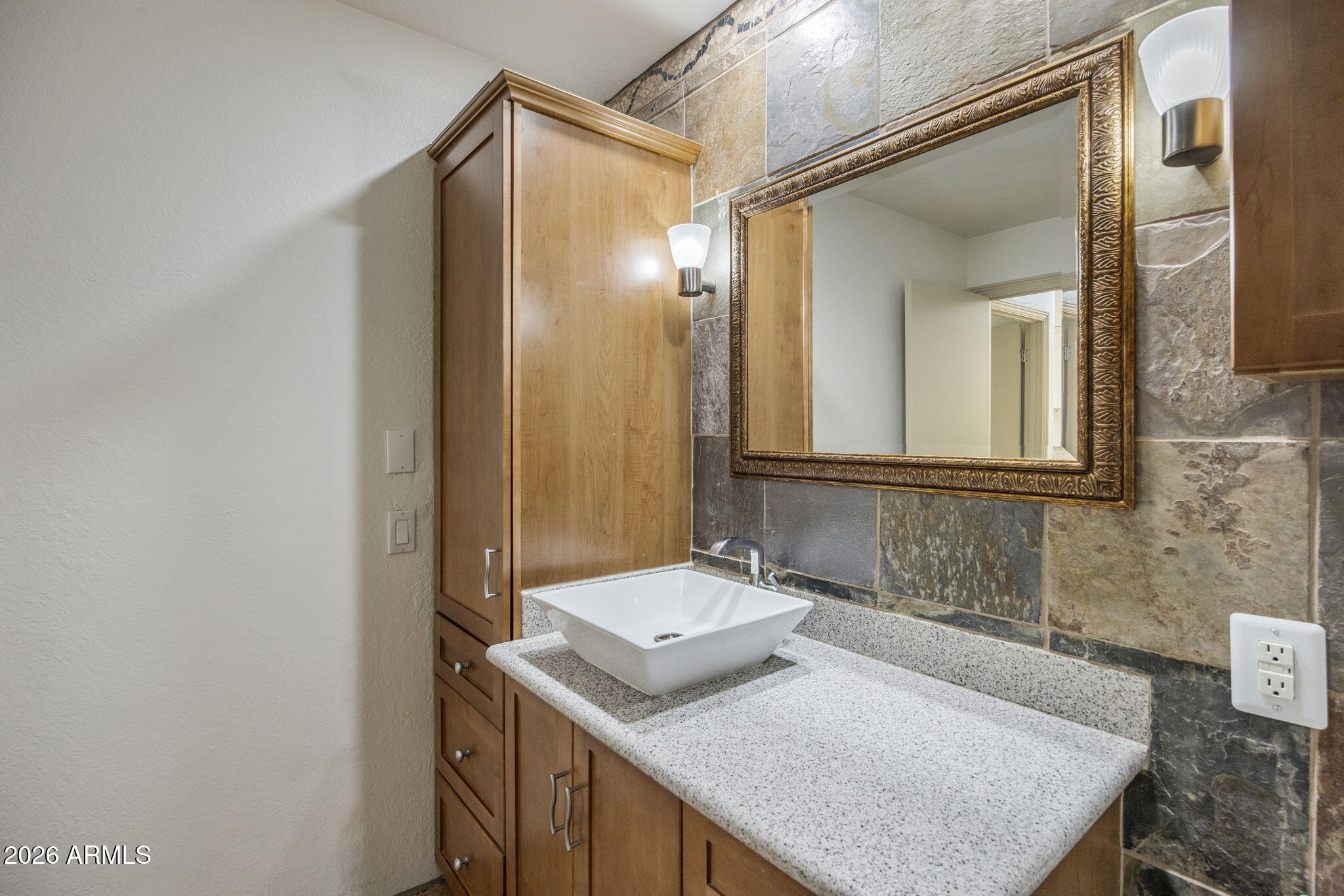 4015 N 78TH Street 115