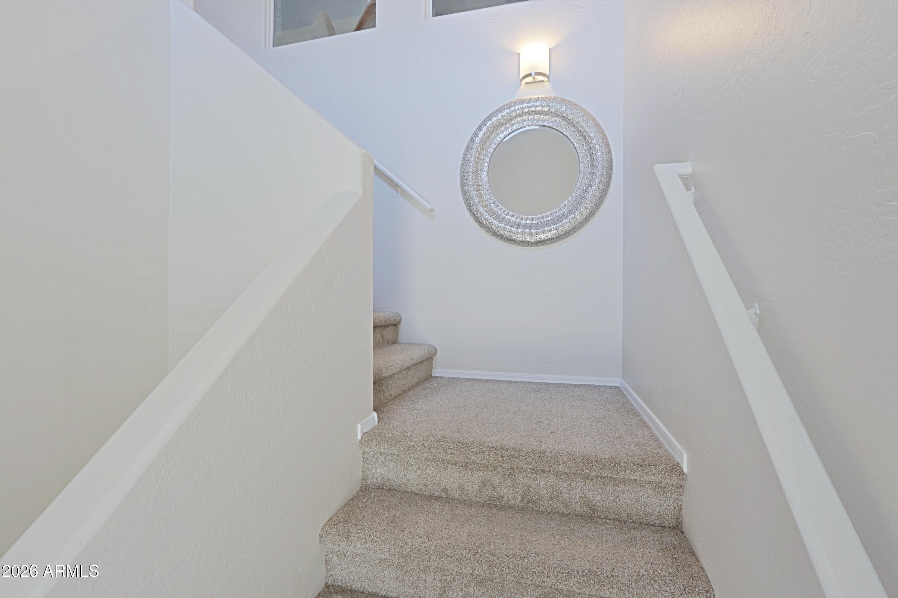 525 N MILLER Road 207
