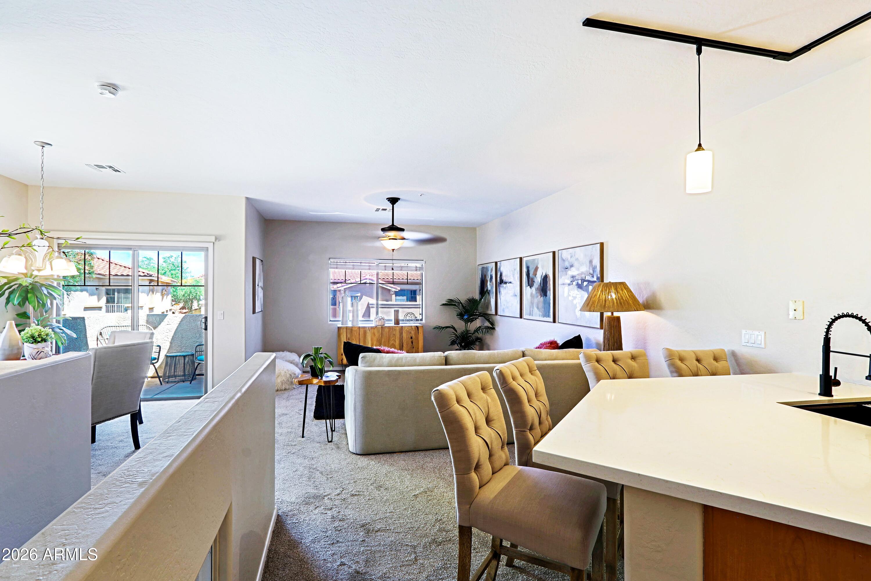 525 N MILLER Road 207