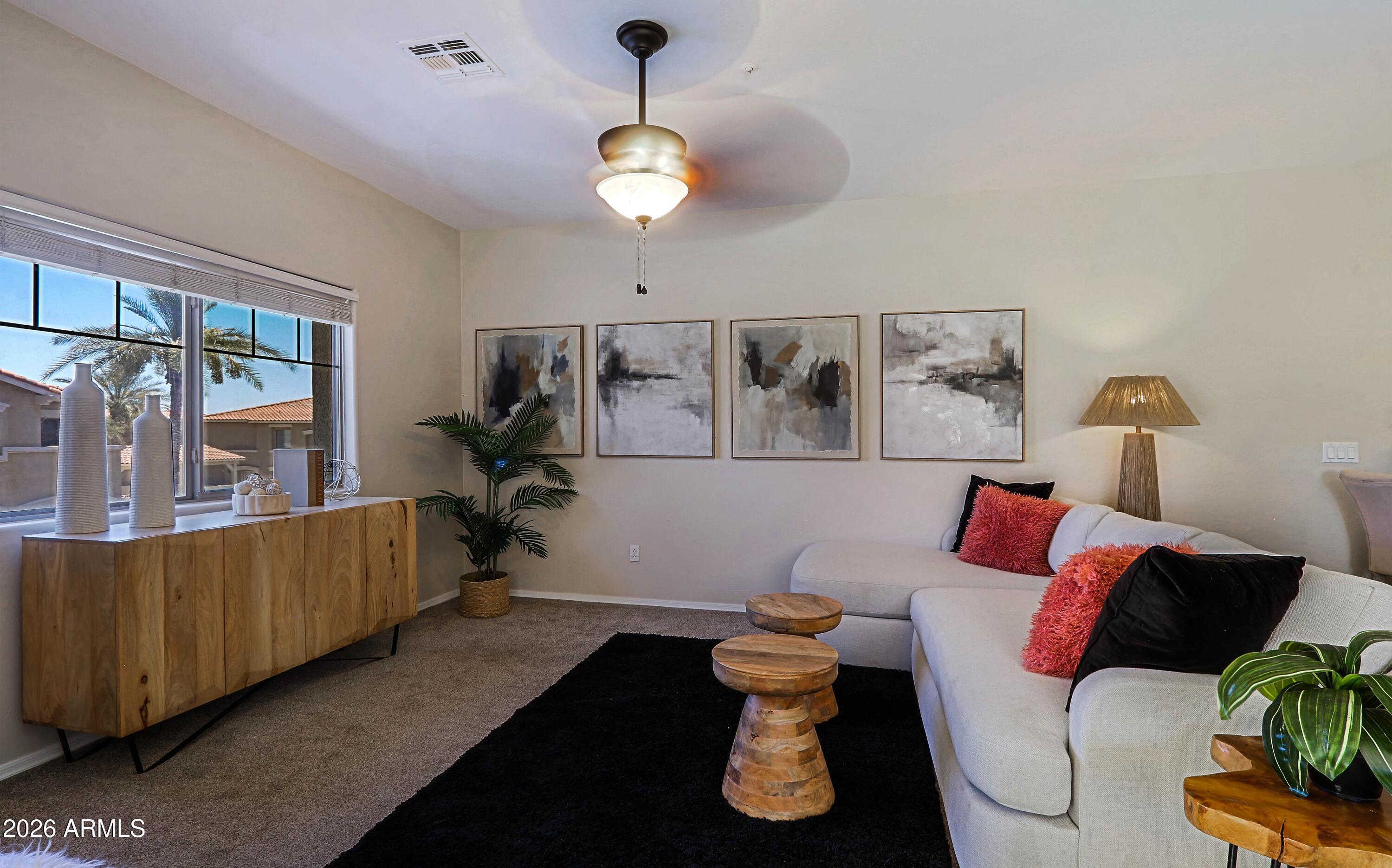 525 N MILLER Road 207