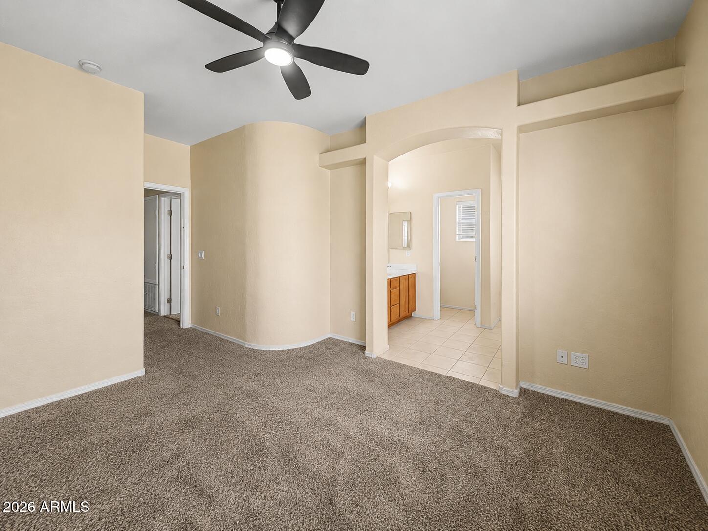 1015 S VAL VISTA Drive 68