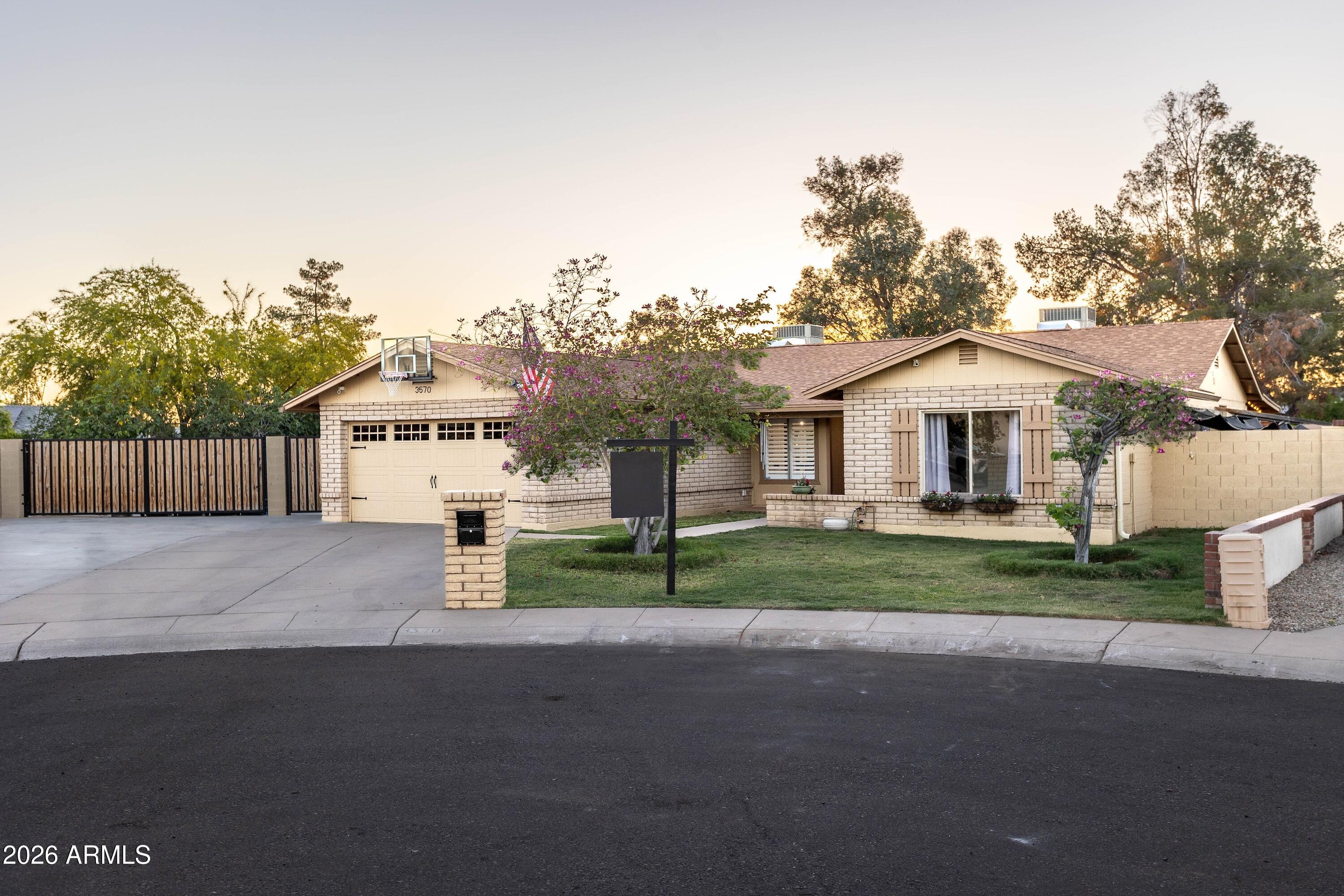 3570 W Pershing Avenue