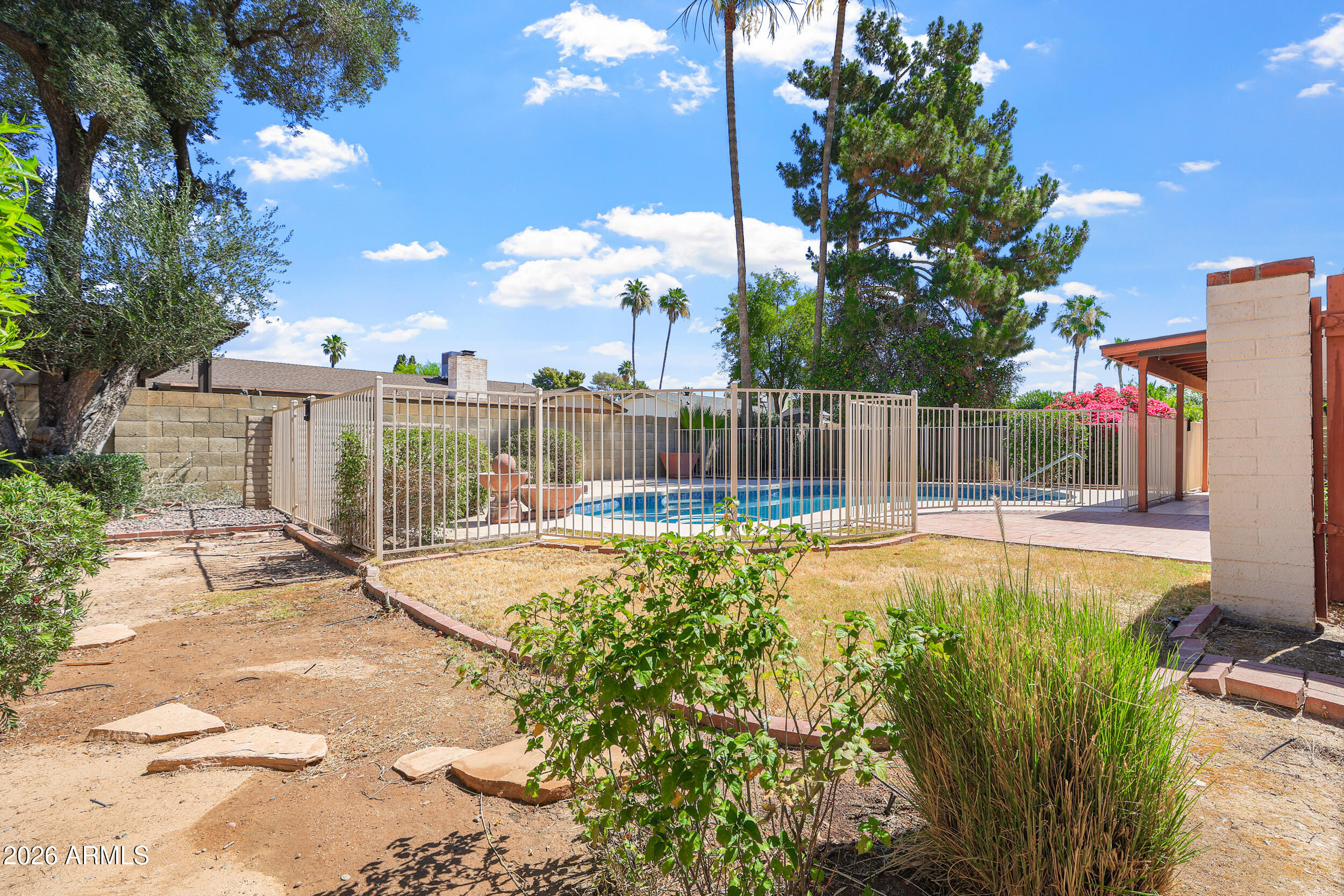 4436 E Ludlow Drive