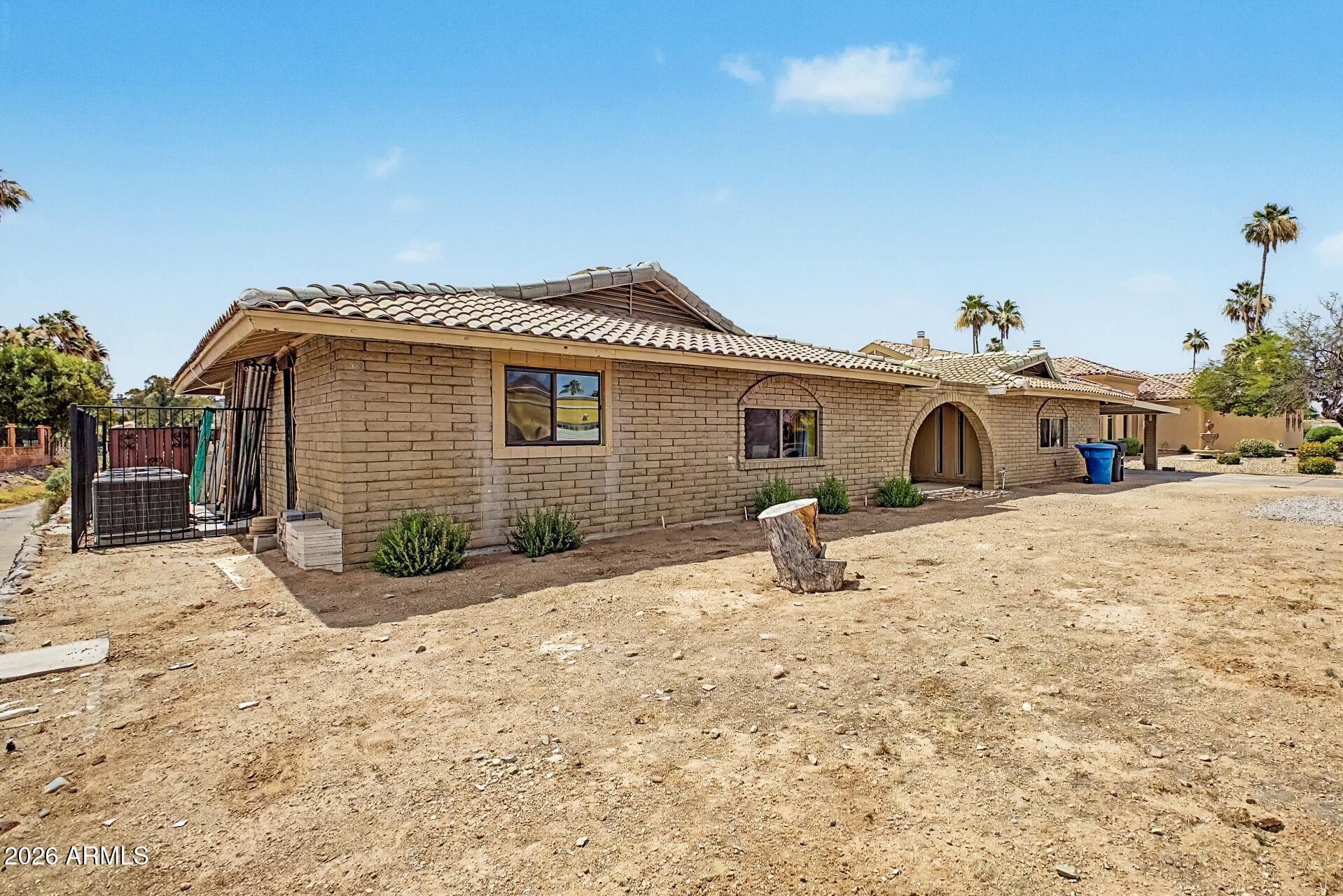 14350 N MEDINAN Drive