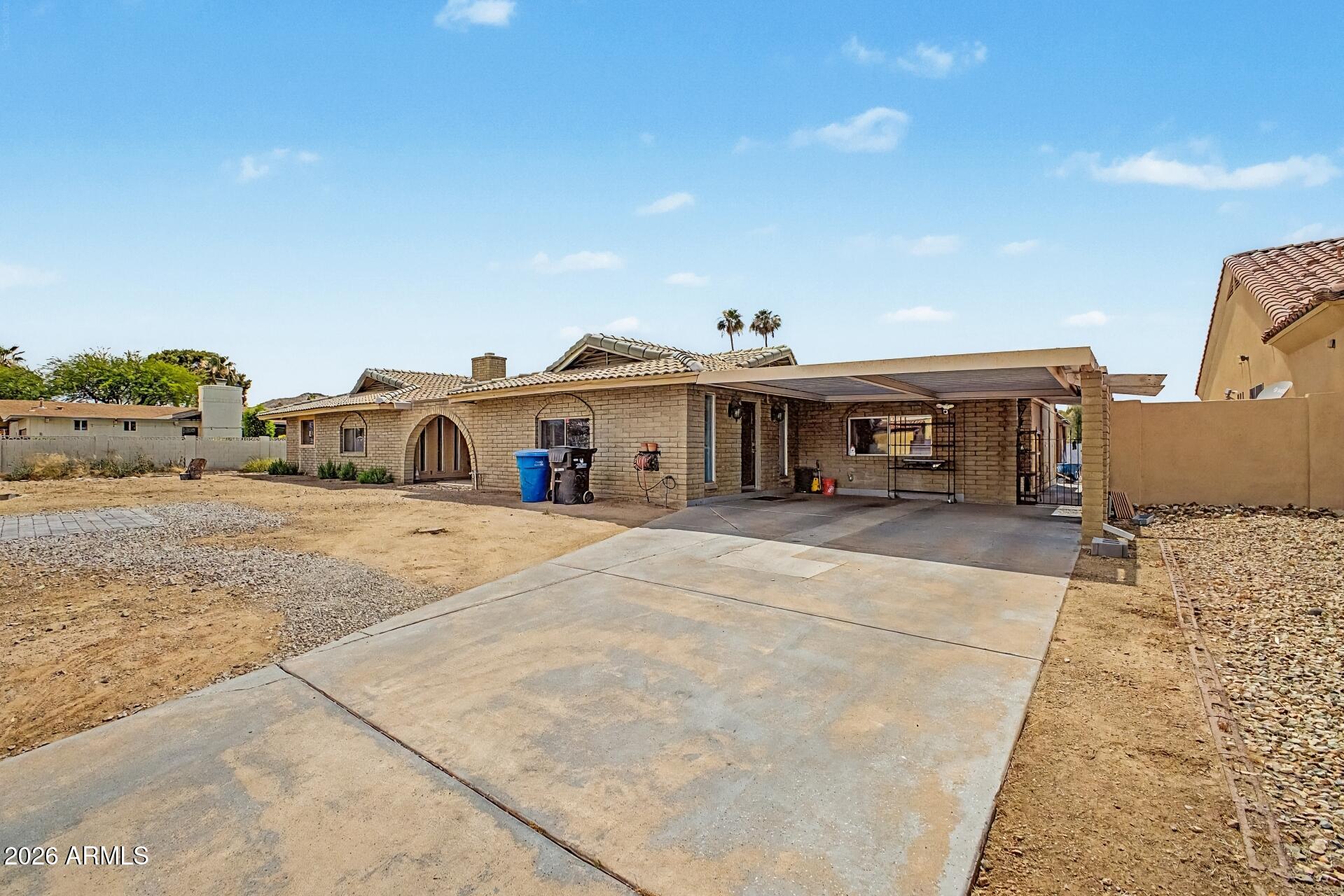 14350 N MEDINAN Drive