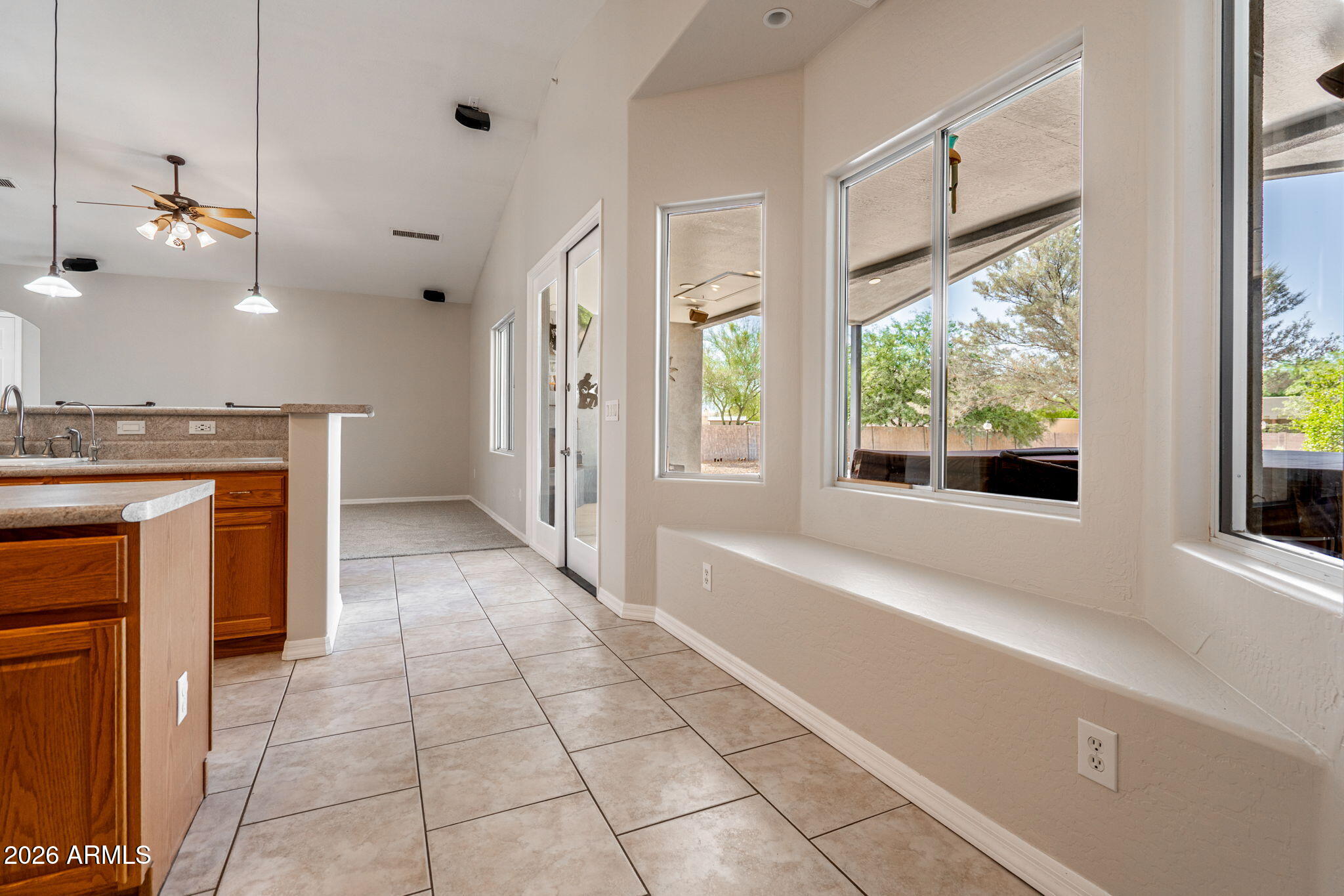509 W LAVITT Lane