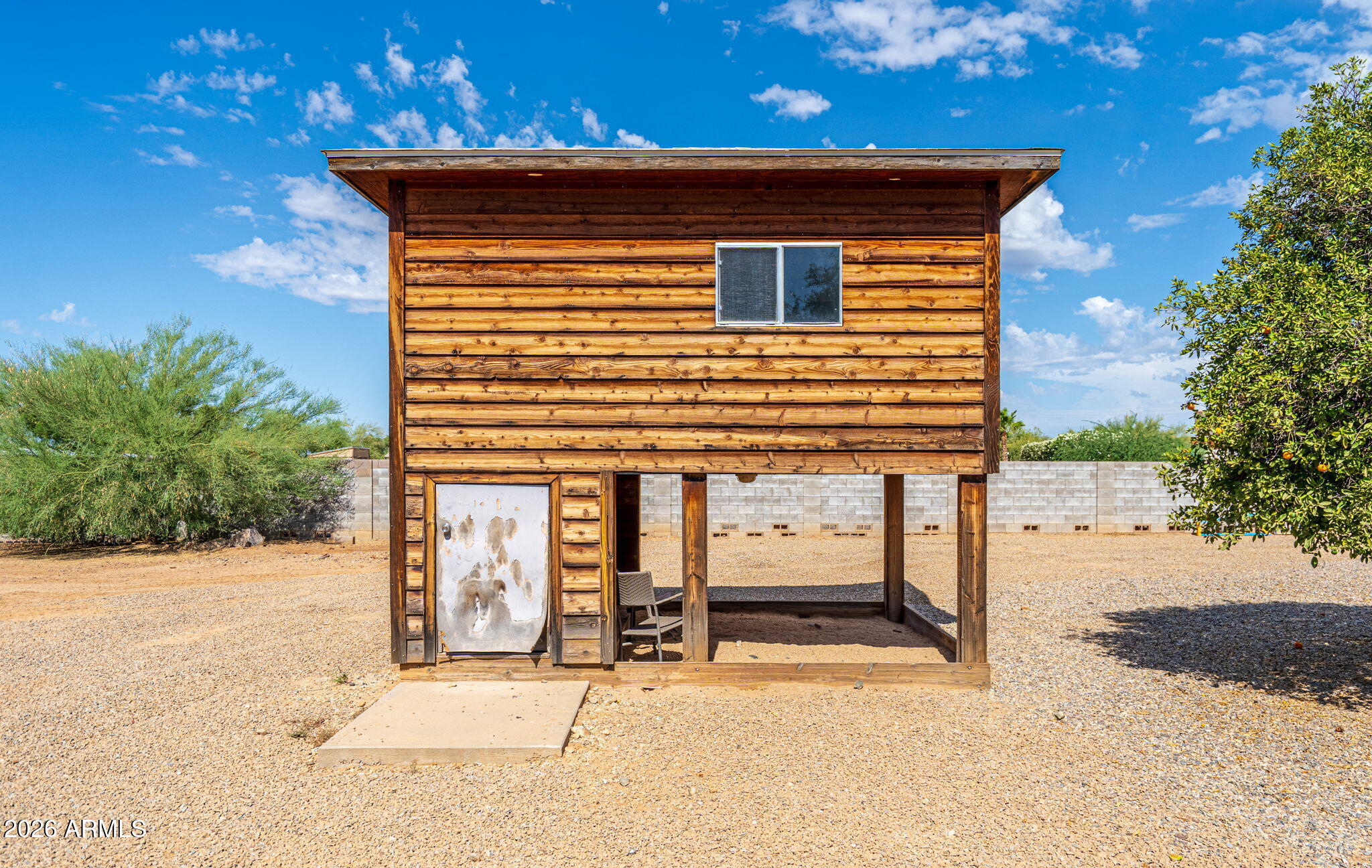 509 W LAVITT Lane