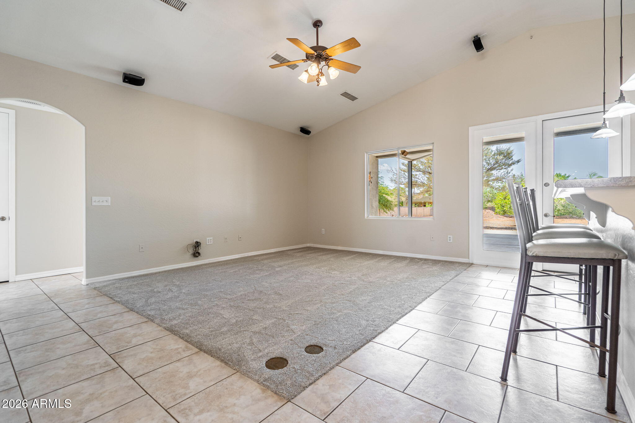 509 W LAVITT Lane