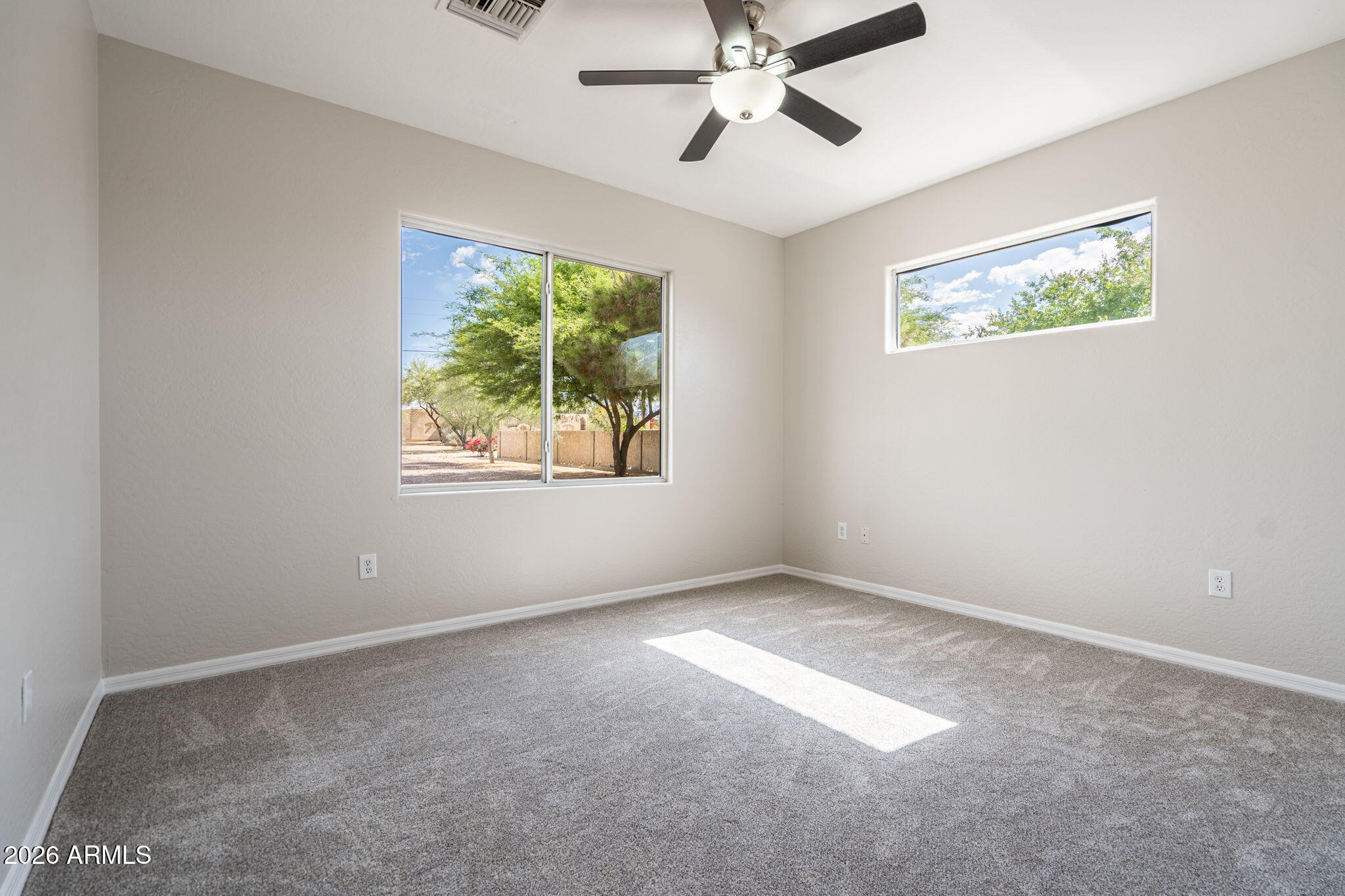 509 W LAVITT Lane