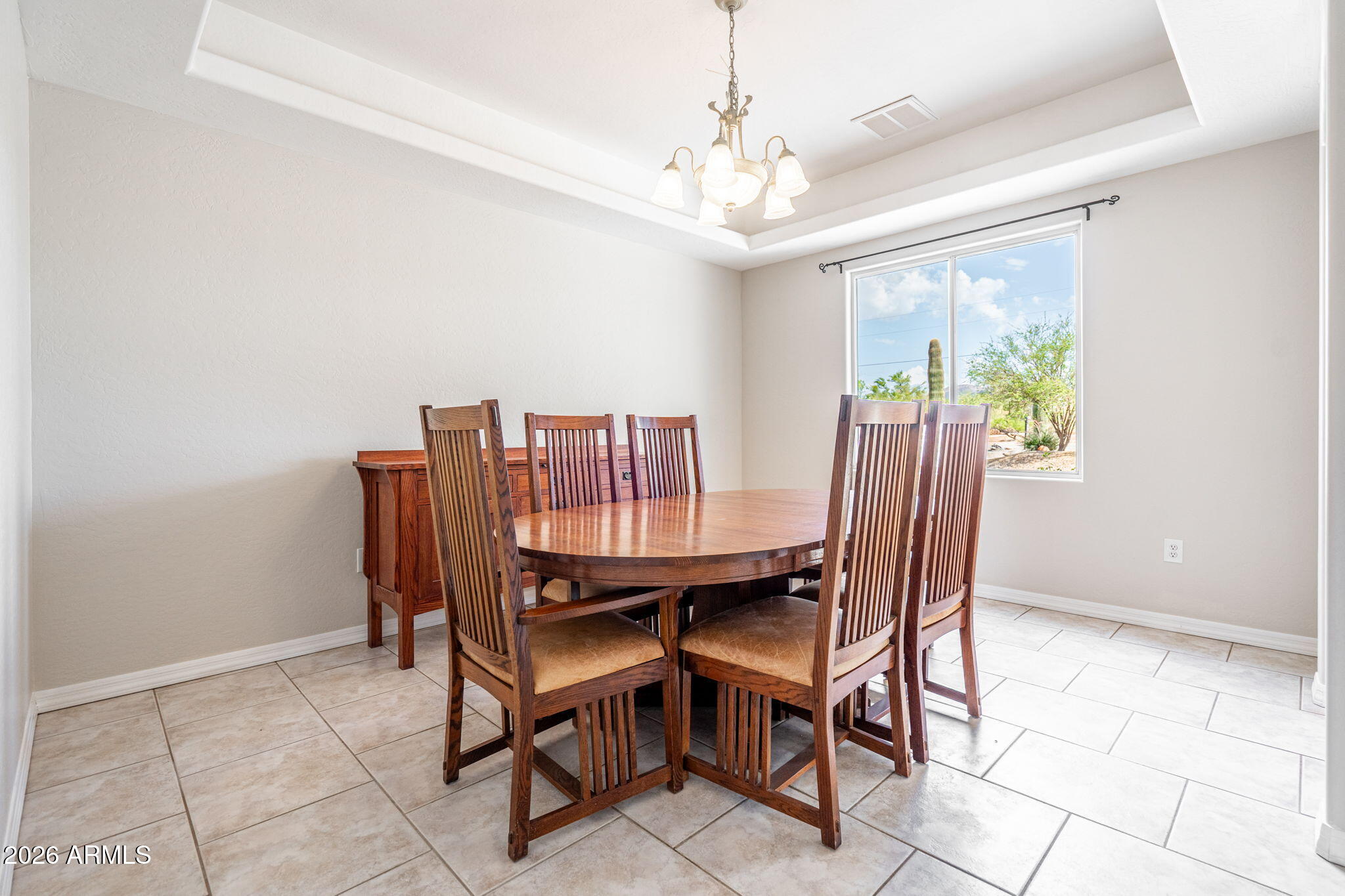 509 W LAVITT Lane