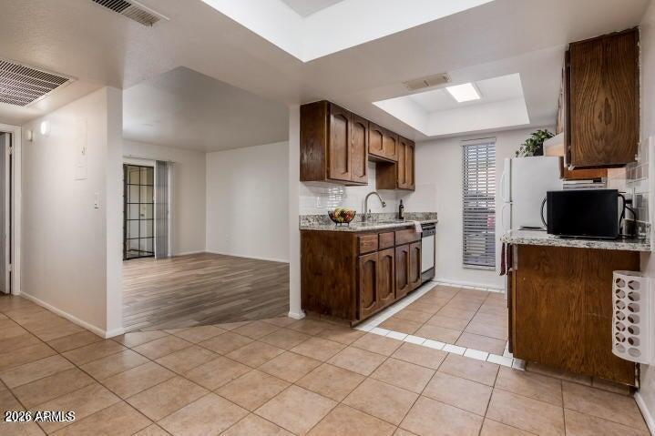 3119 W COCHISE Drive 127