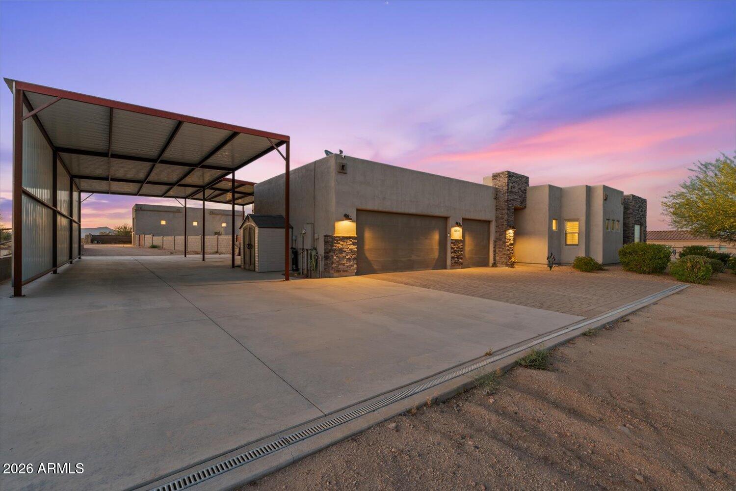 13810 E RED BIRD Road