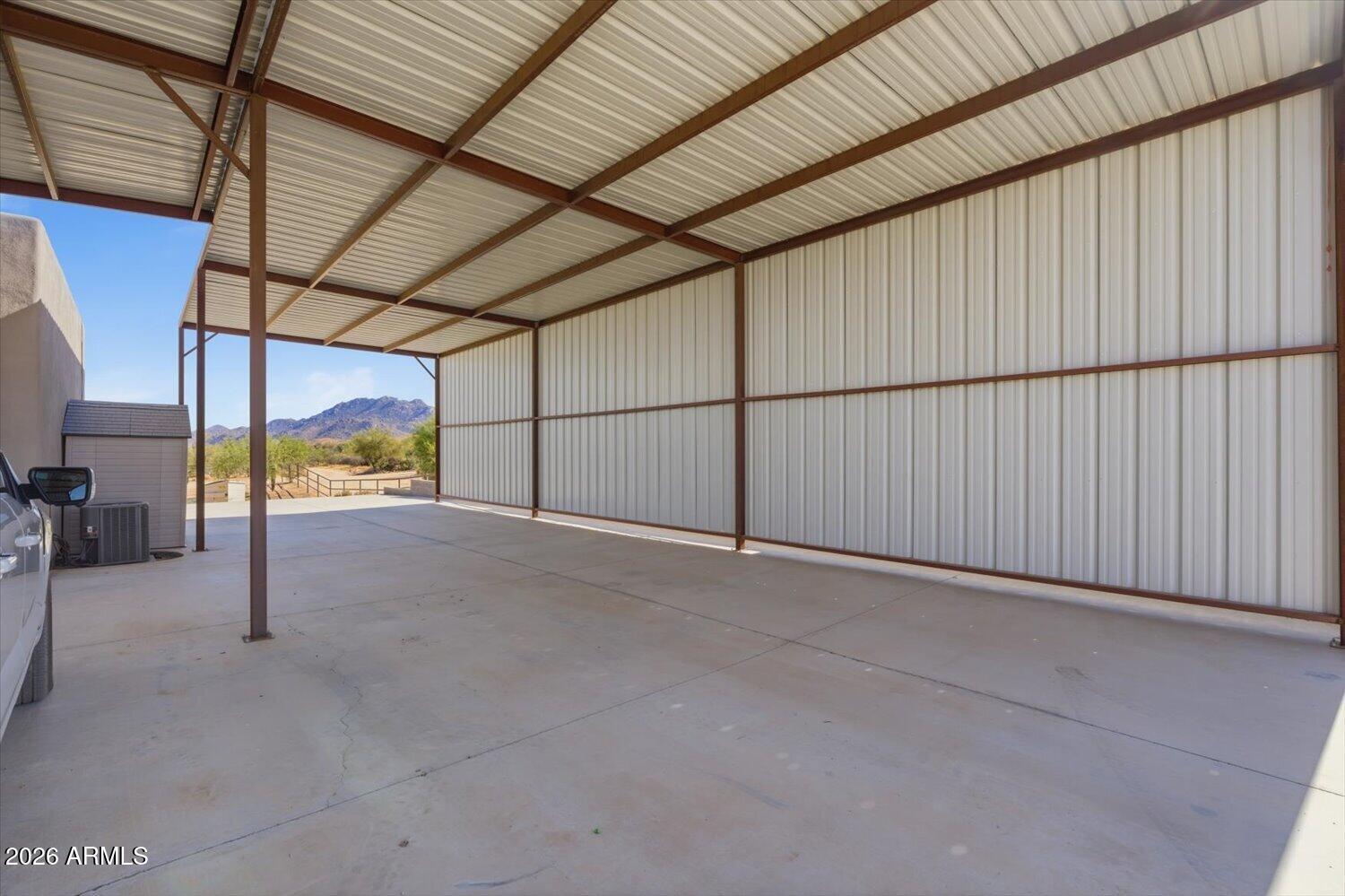 13810 E RED BIRD Road