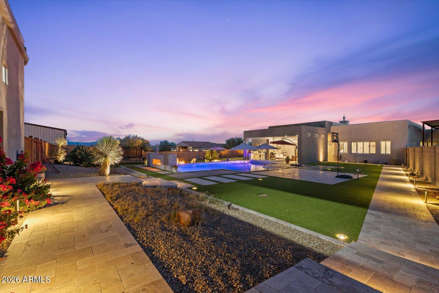 13810 E RED BIRD Road