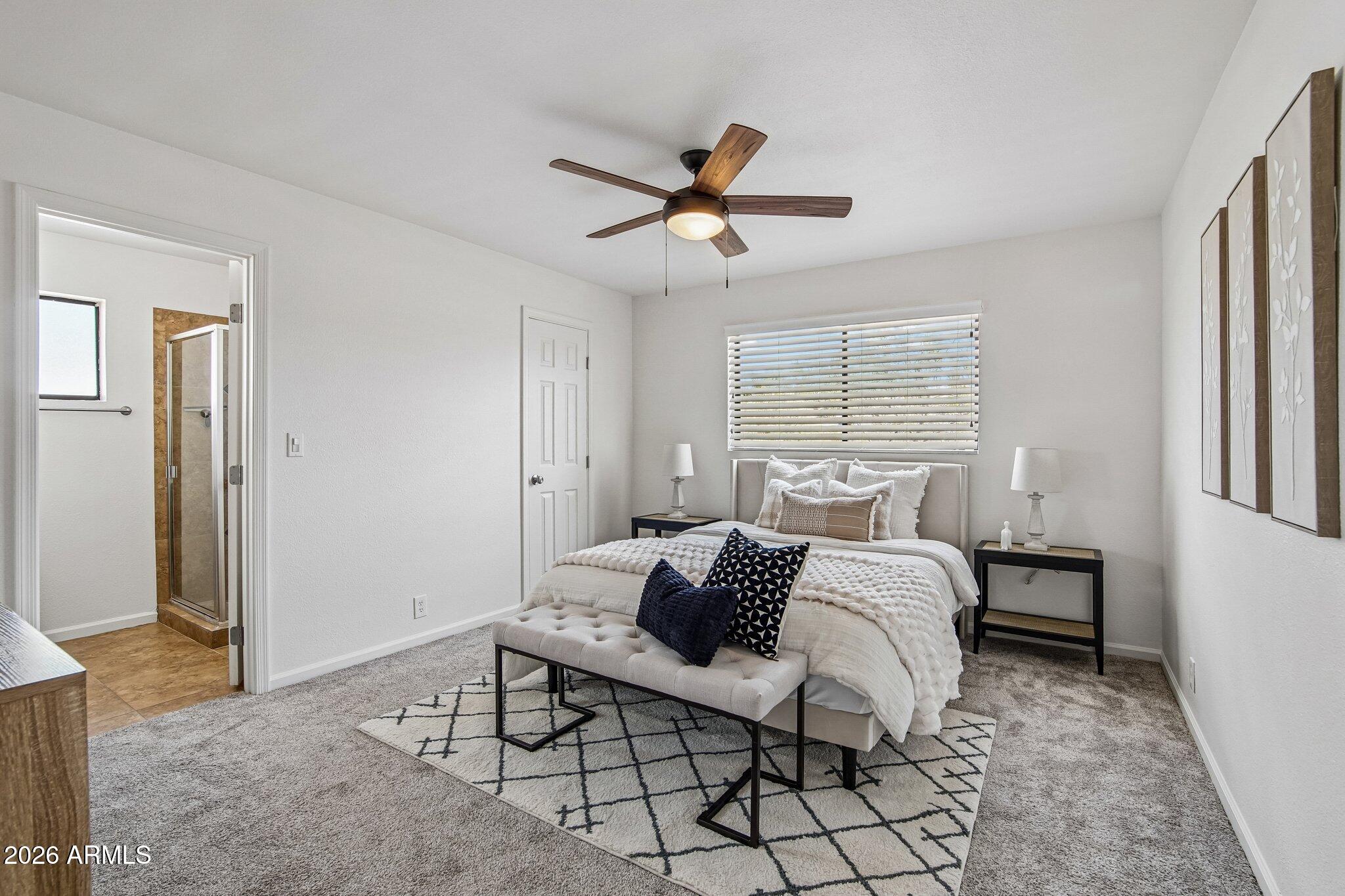 2715 N 38TH Place