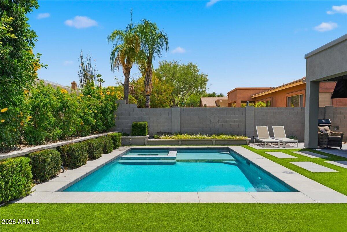 7548 E SANTA CATALINA Drive