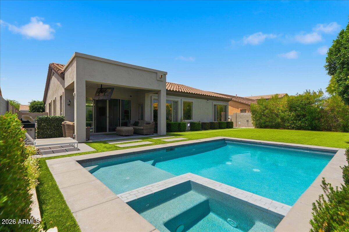 7548 E SANTA CATALINA Drive