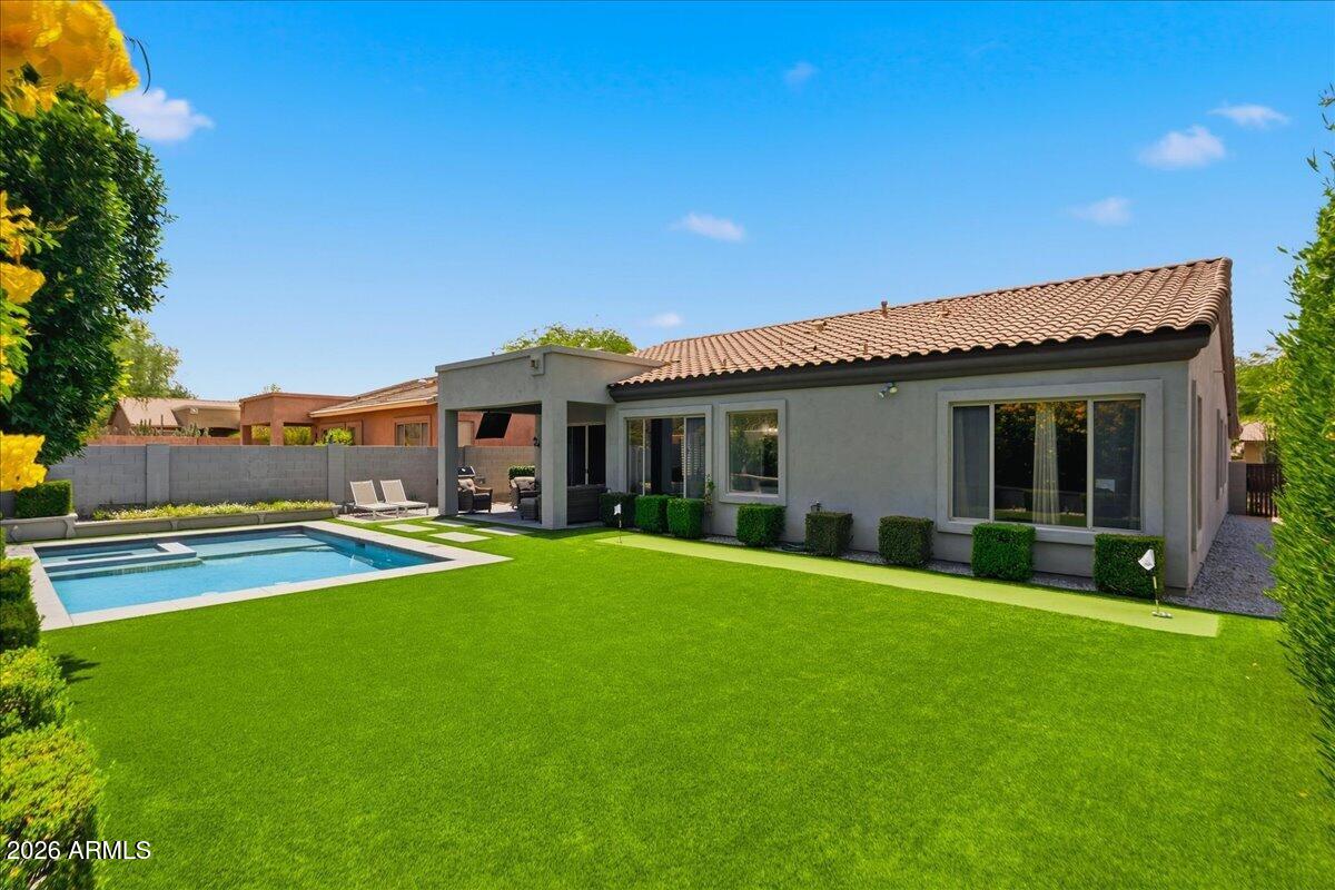 7548 E SANTA CATALINA Drive