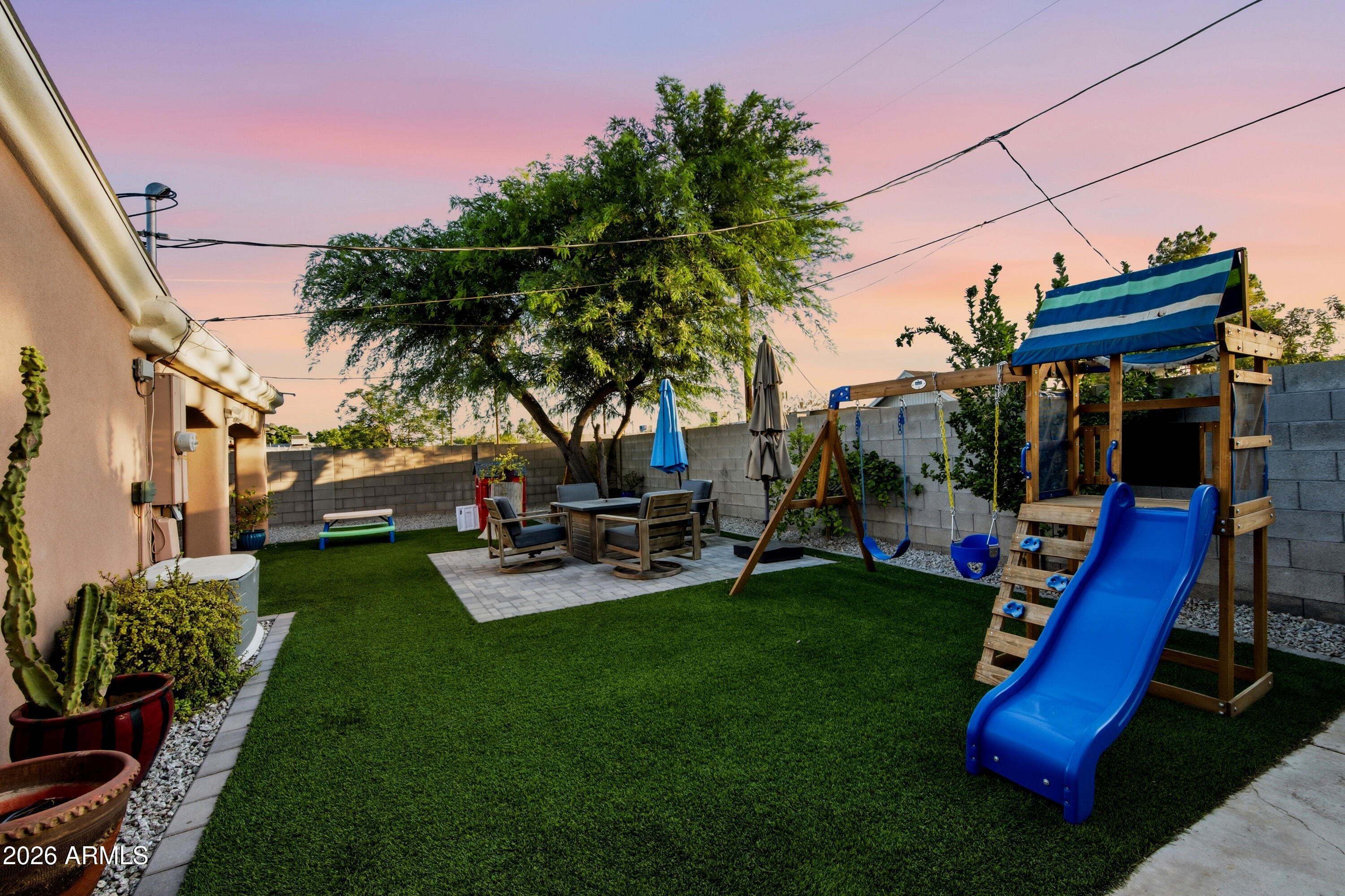 2422 N 37TH Street