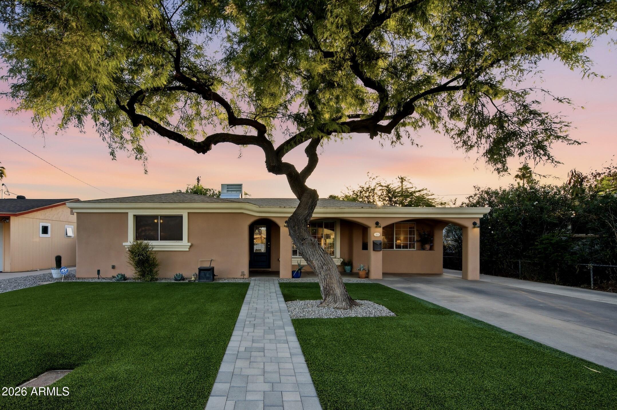 2422 N 37TH Street