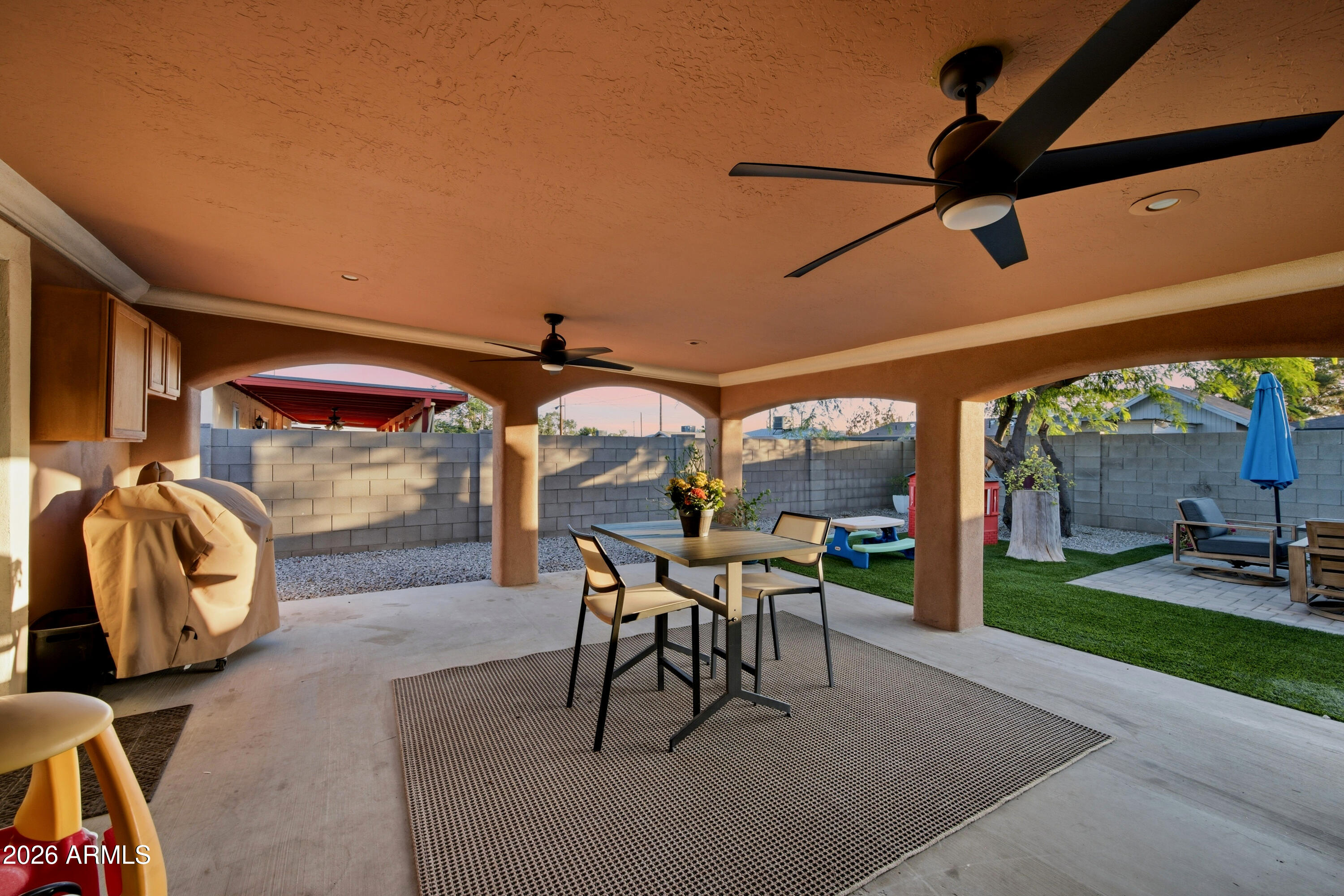 2422 N 37TH Street