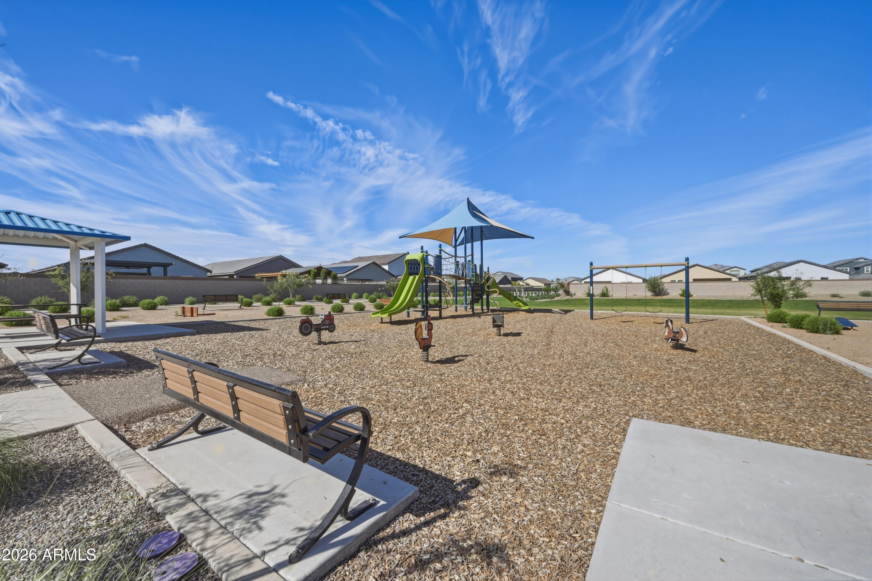 2022 E NEW BONNET Lane