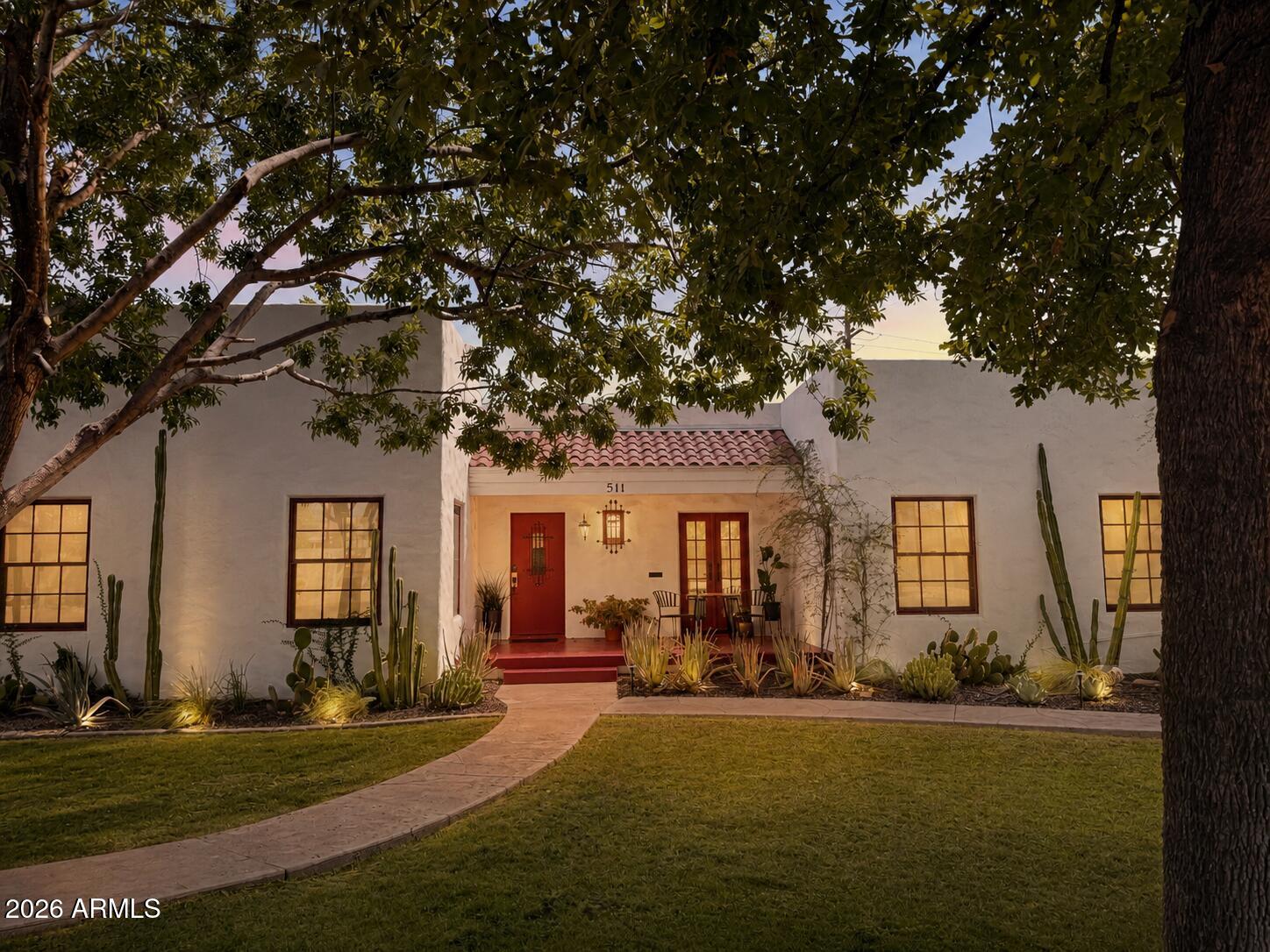 511 E Orange Drive