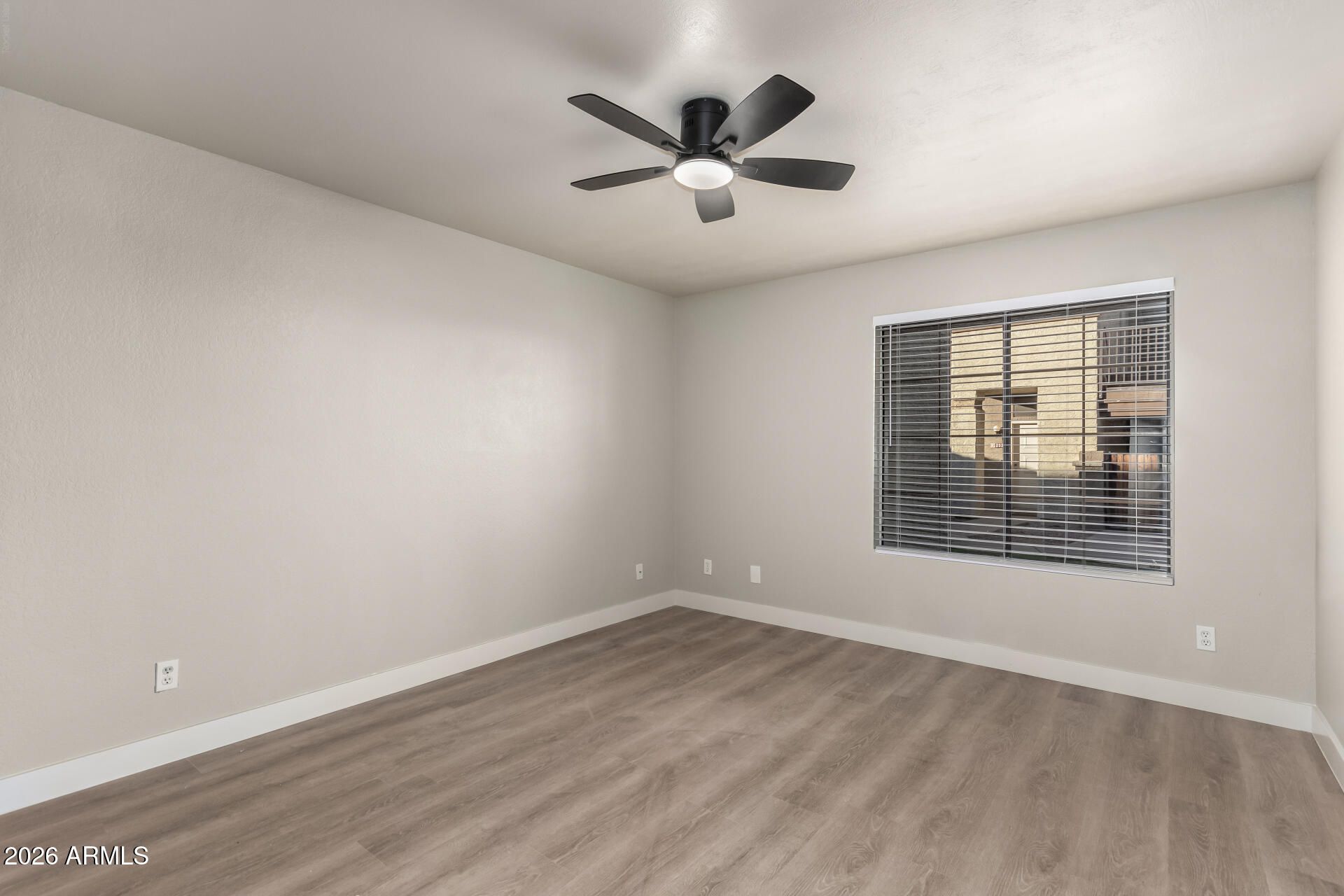 1905 E UNIVERSITY Drive 162