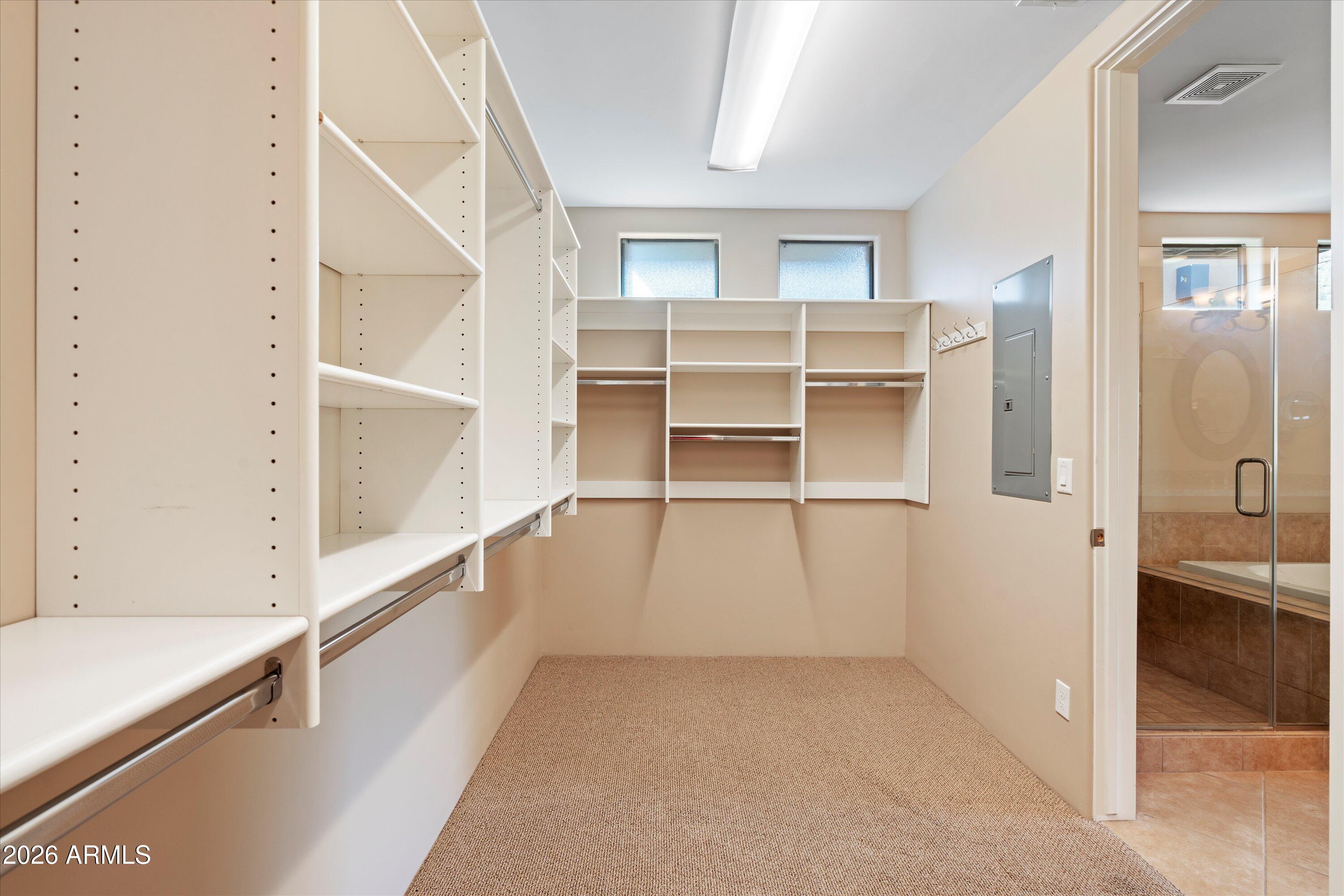 36600 N CAVE CREEK Road Unit: B20