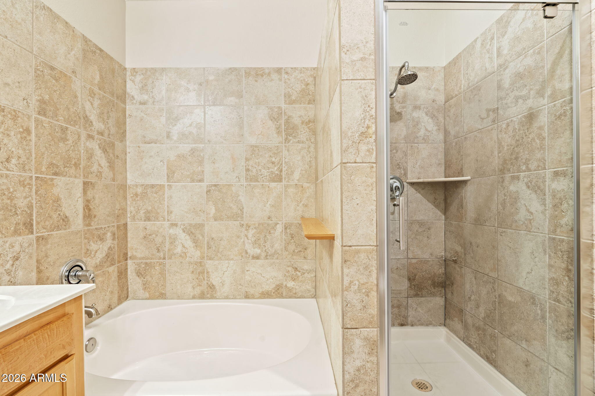 2992 N MILLER Road B201