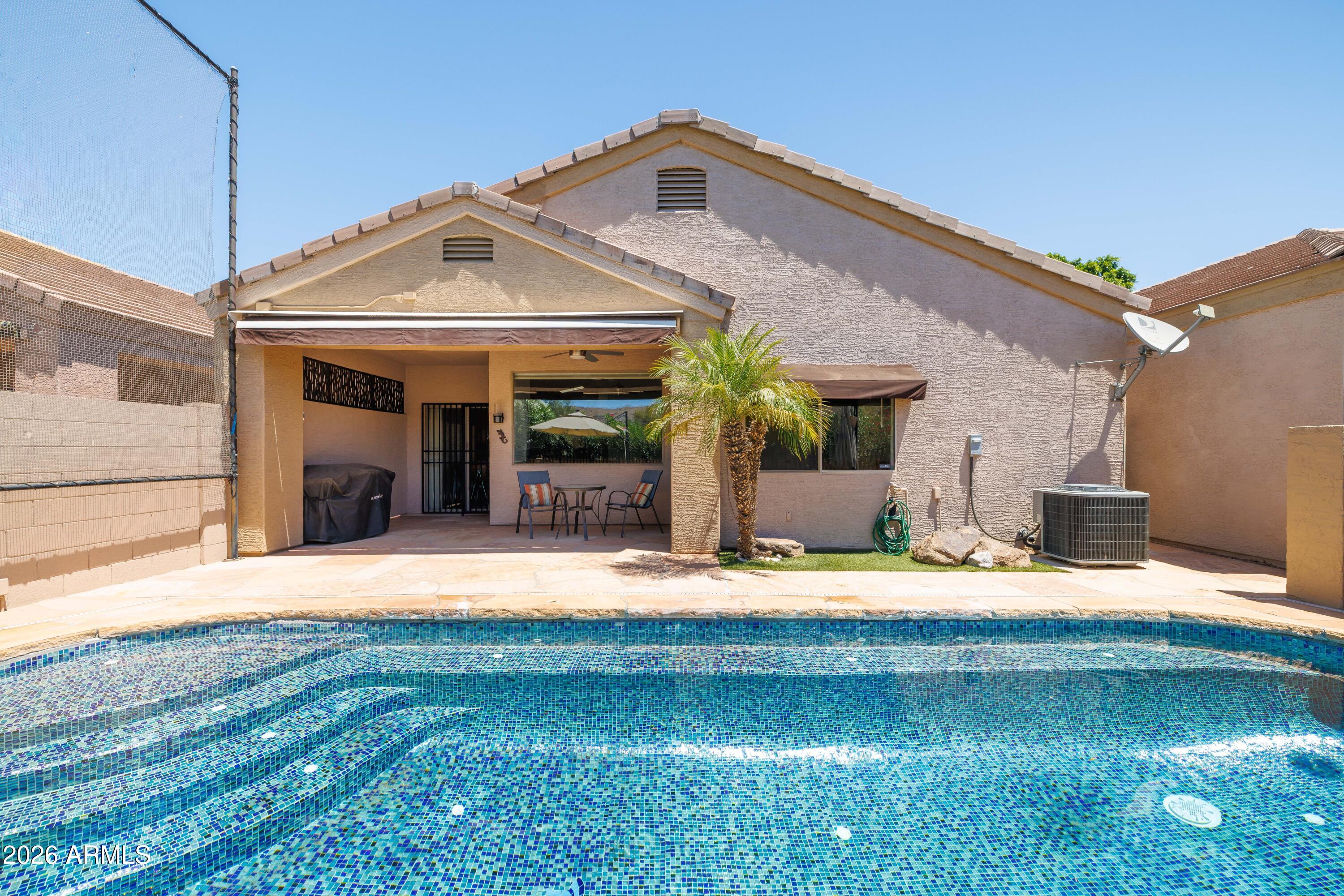 3247 E FREMONT Road
