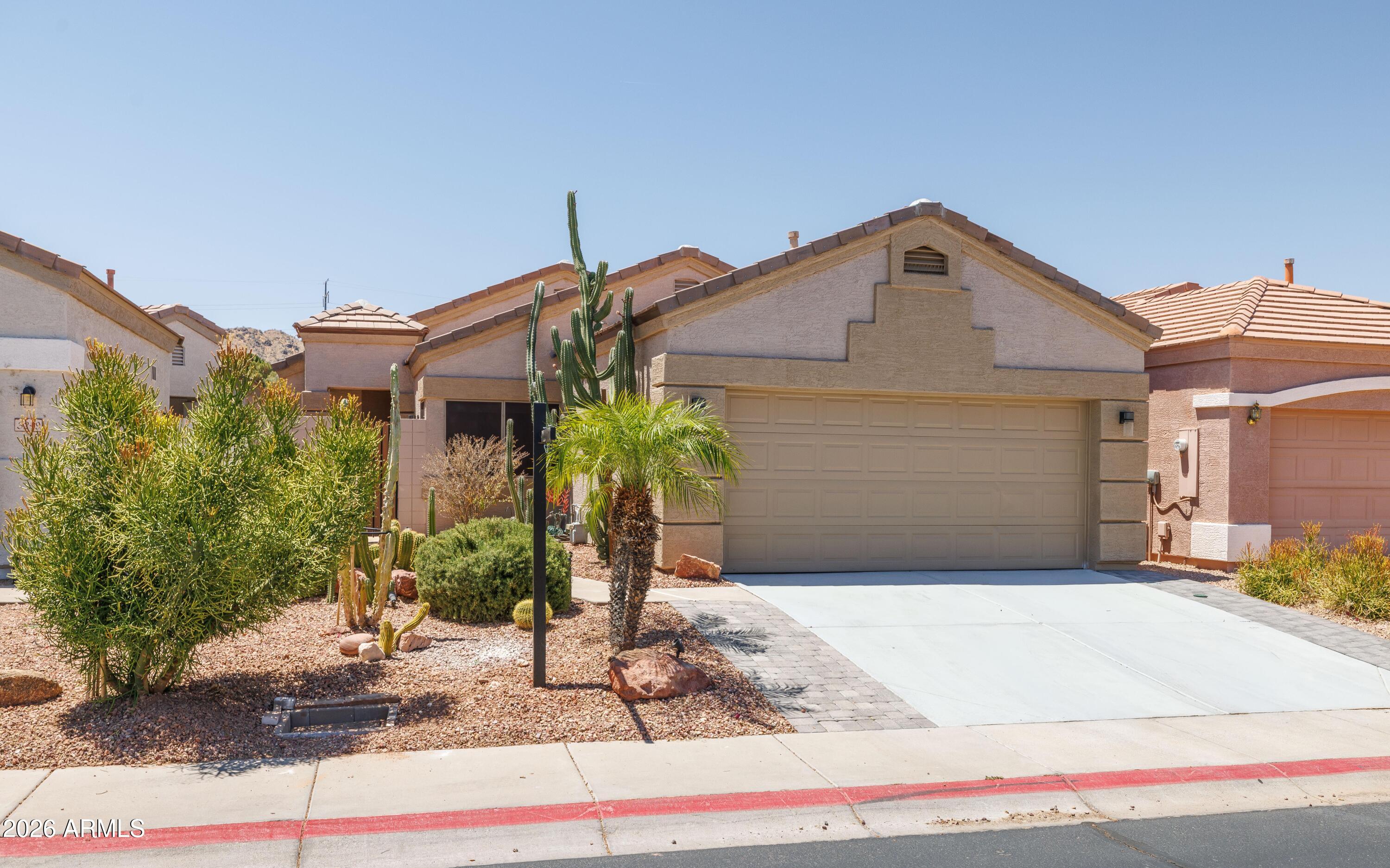 3247 E FREMONT Road