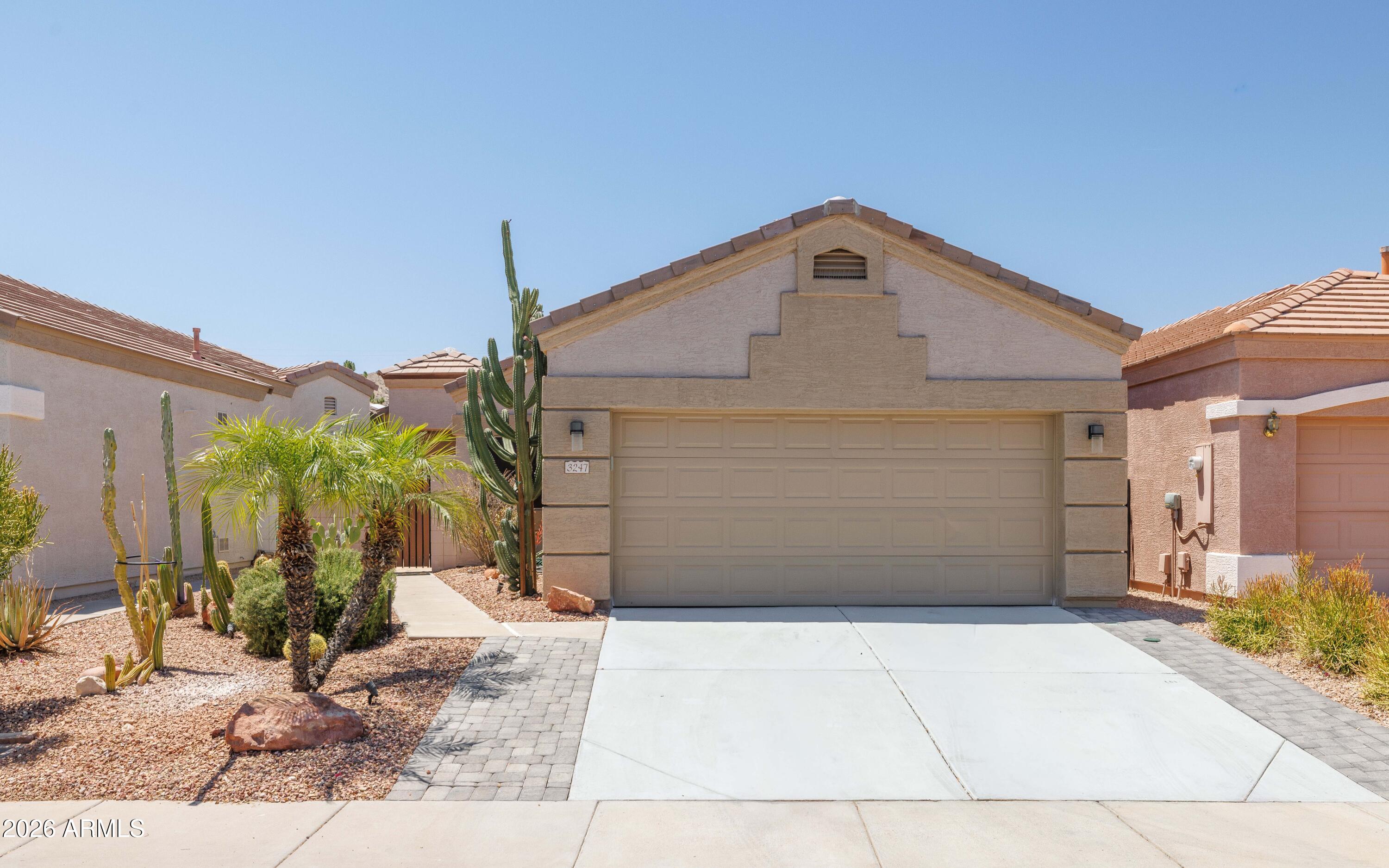 3247 E FREMONT Road