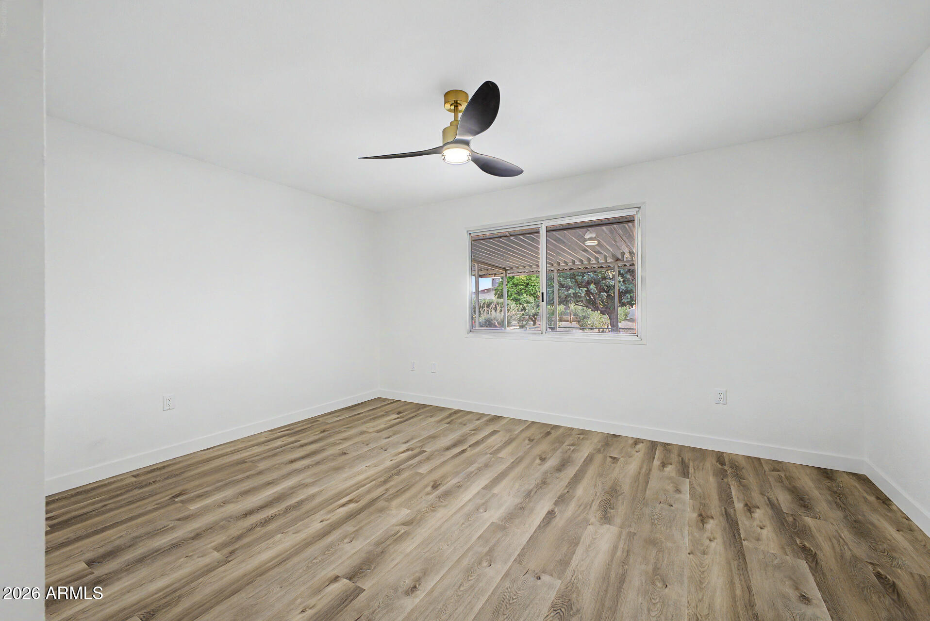 9839 W ROYAL OAK Road